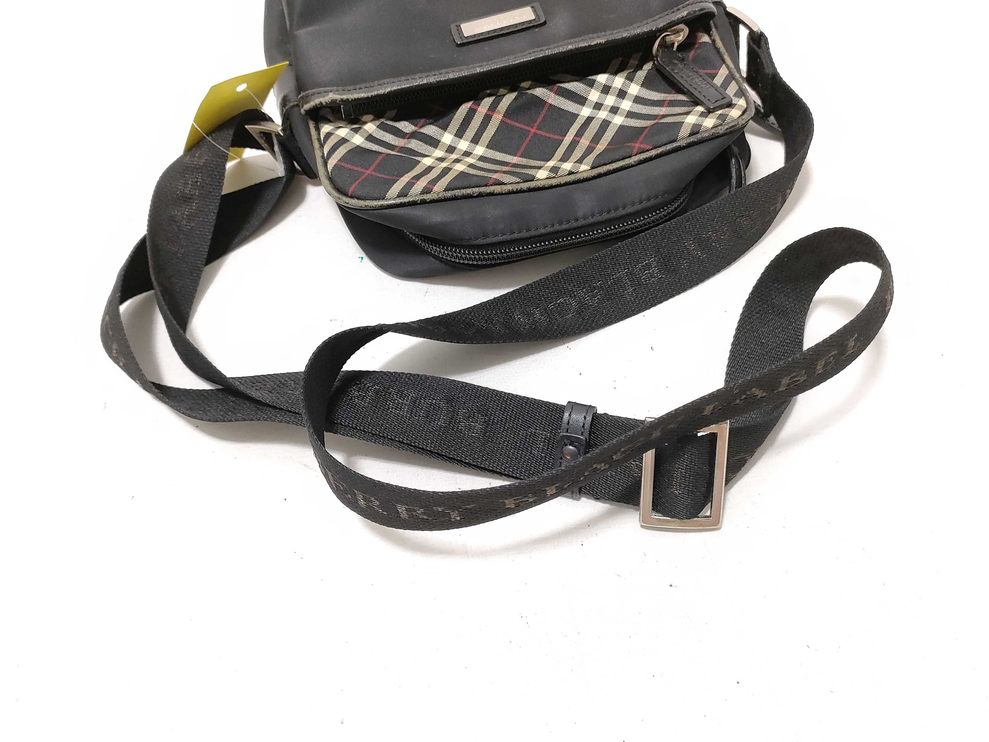 Black Label Nova Check Shoulder Bag — view 3