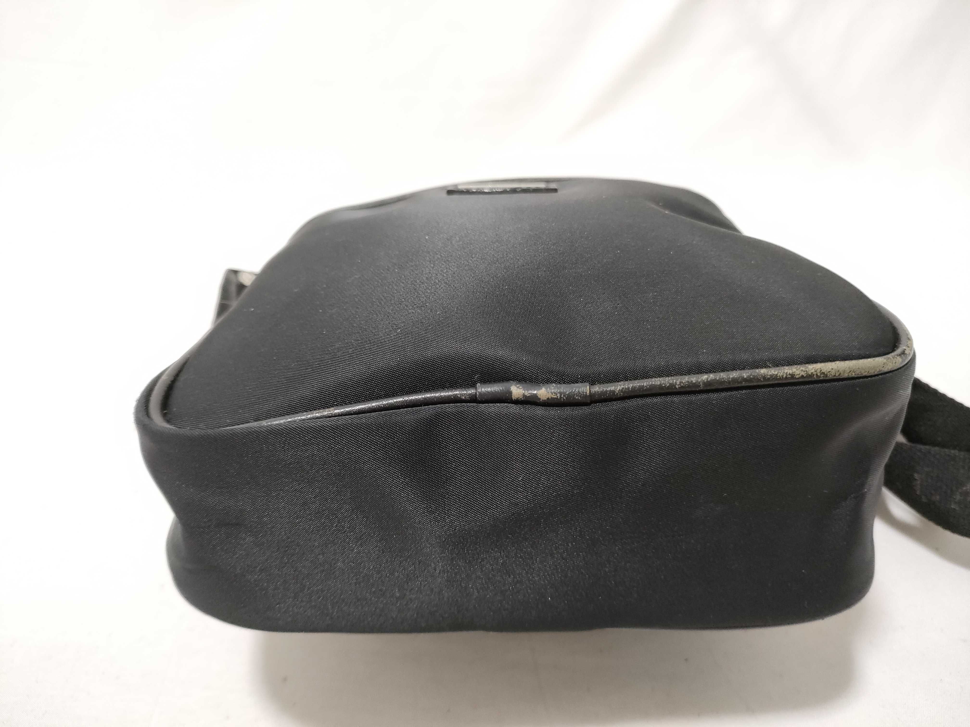 Black Label Nova Check Shoulder Bag — view 8