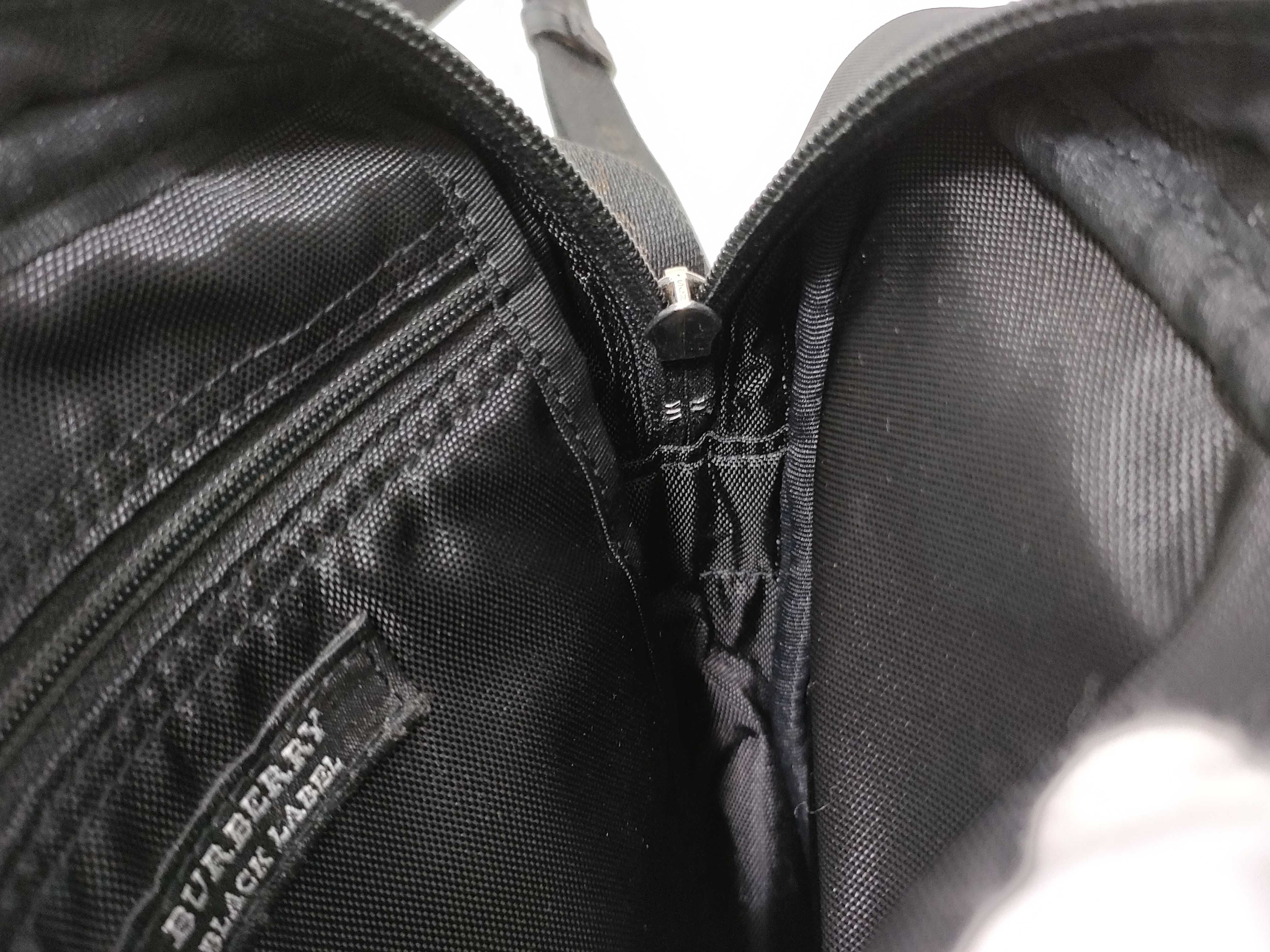 Black Label Nova Check Shoulder Bag — view 9