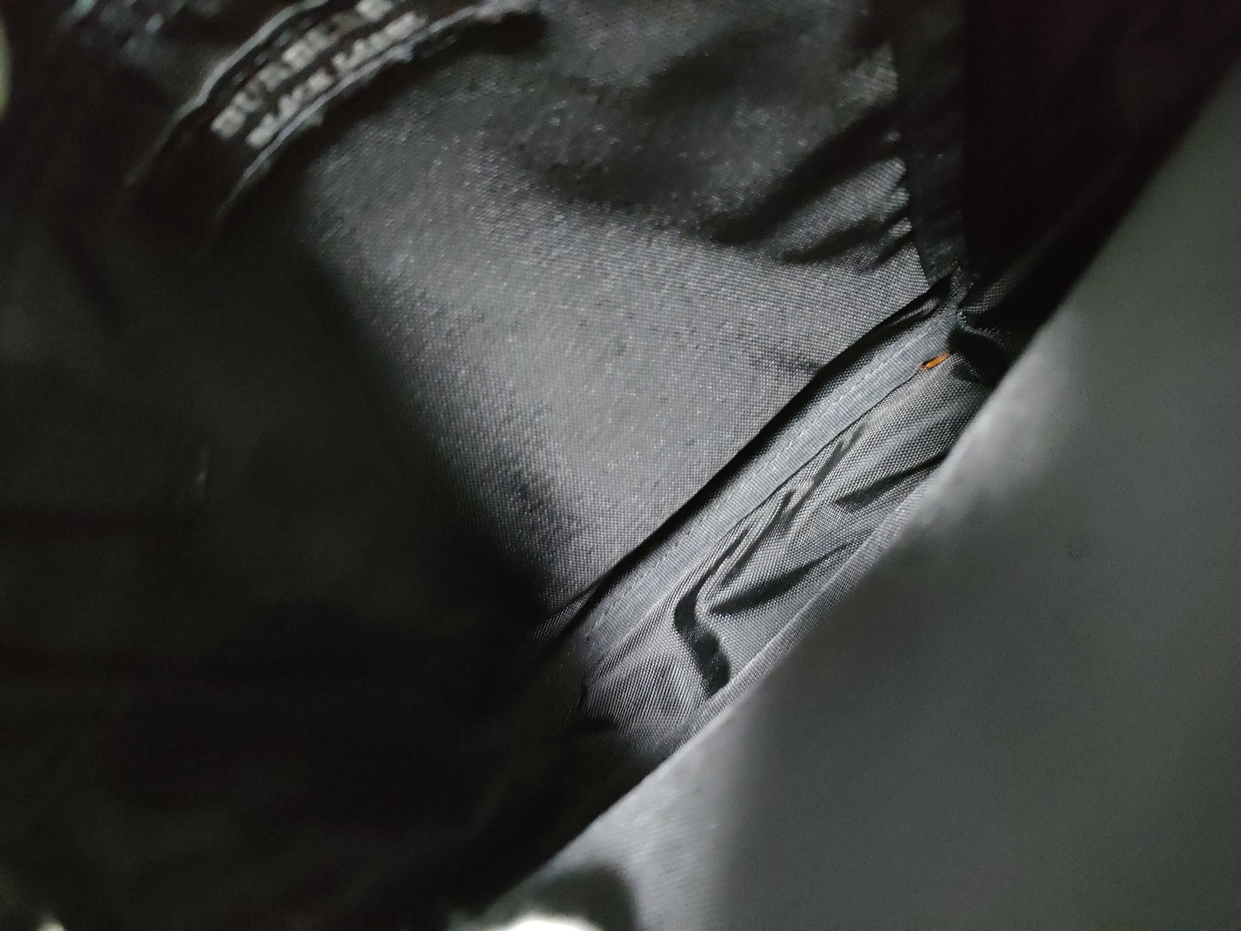 Black Label Nova Check Shoulder Bag — view 10