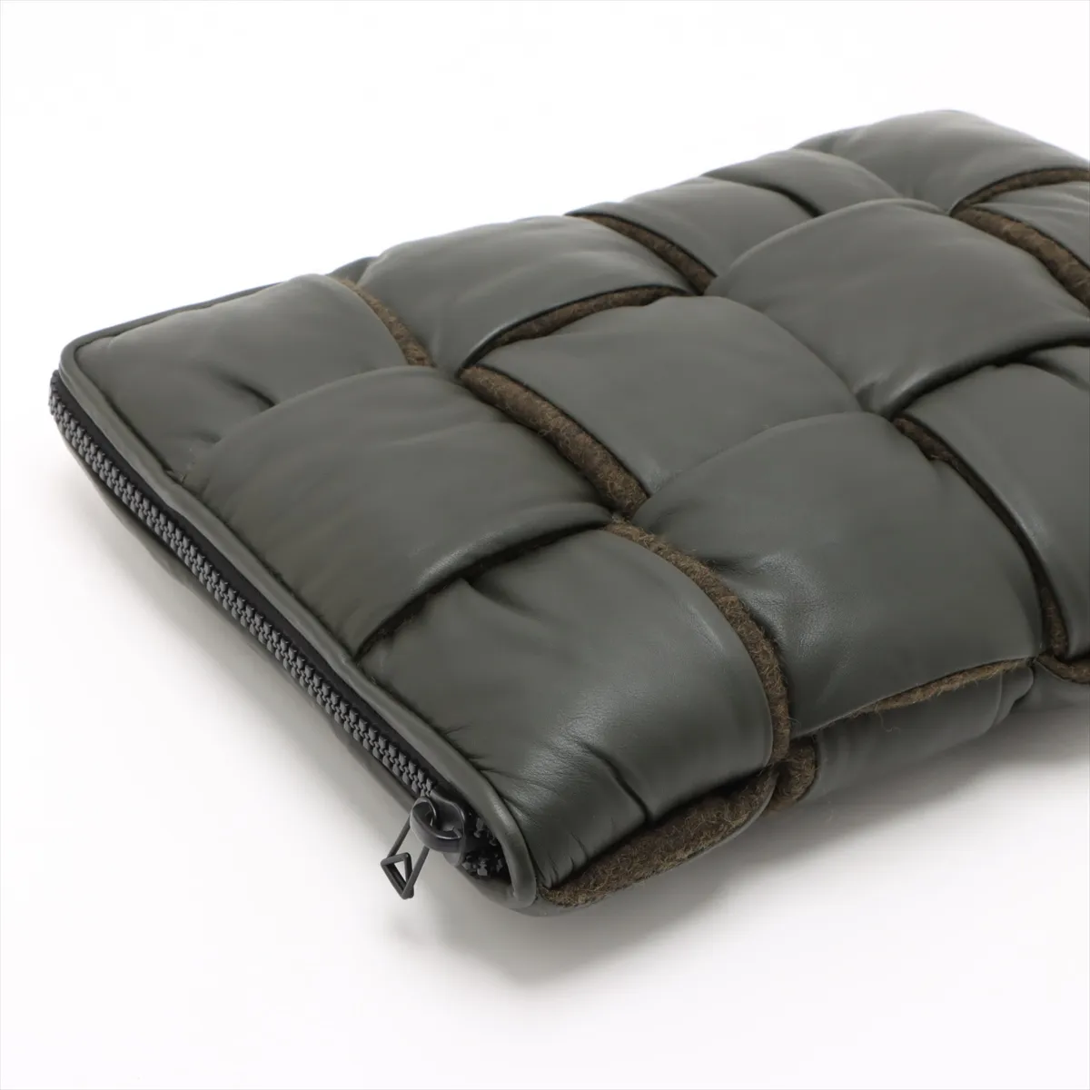 Maxi Intrecciato Leather Khaki Document Case — view 4