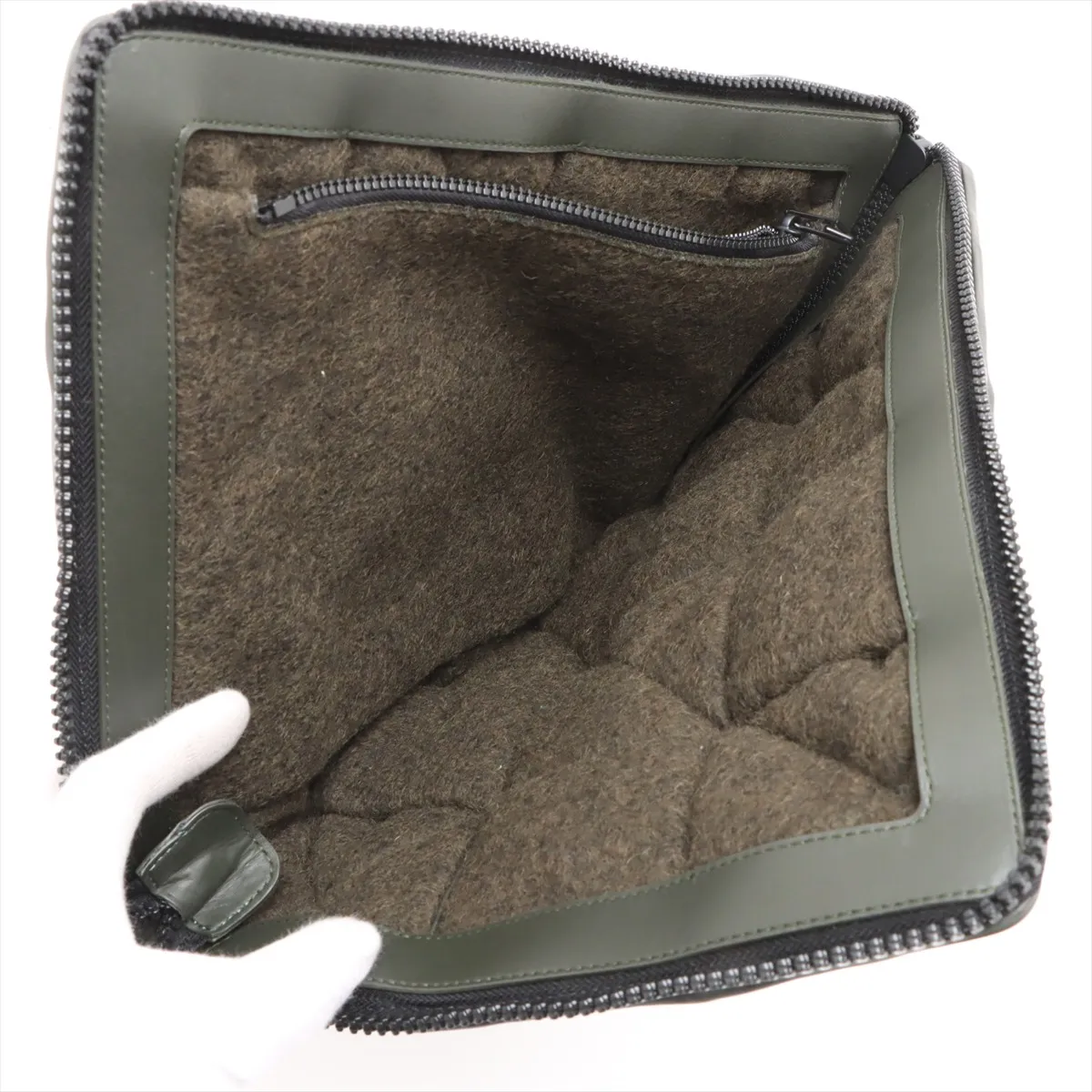 Maxi Intrecciato Leather Khaki Document Case — view 5