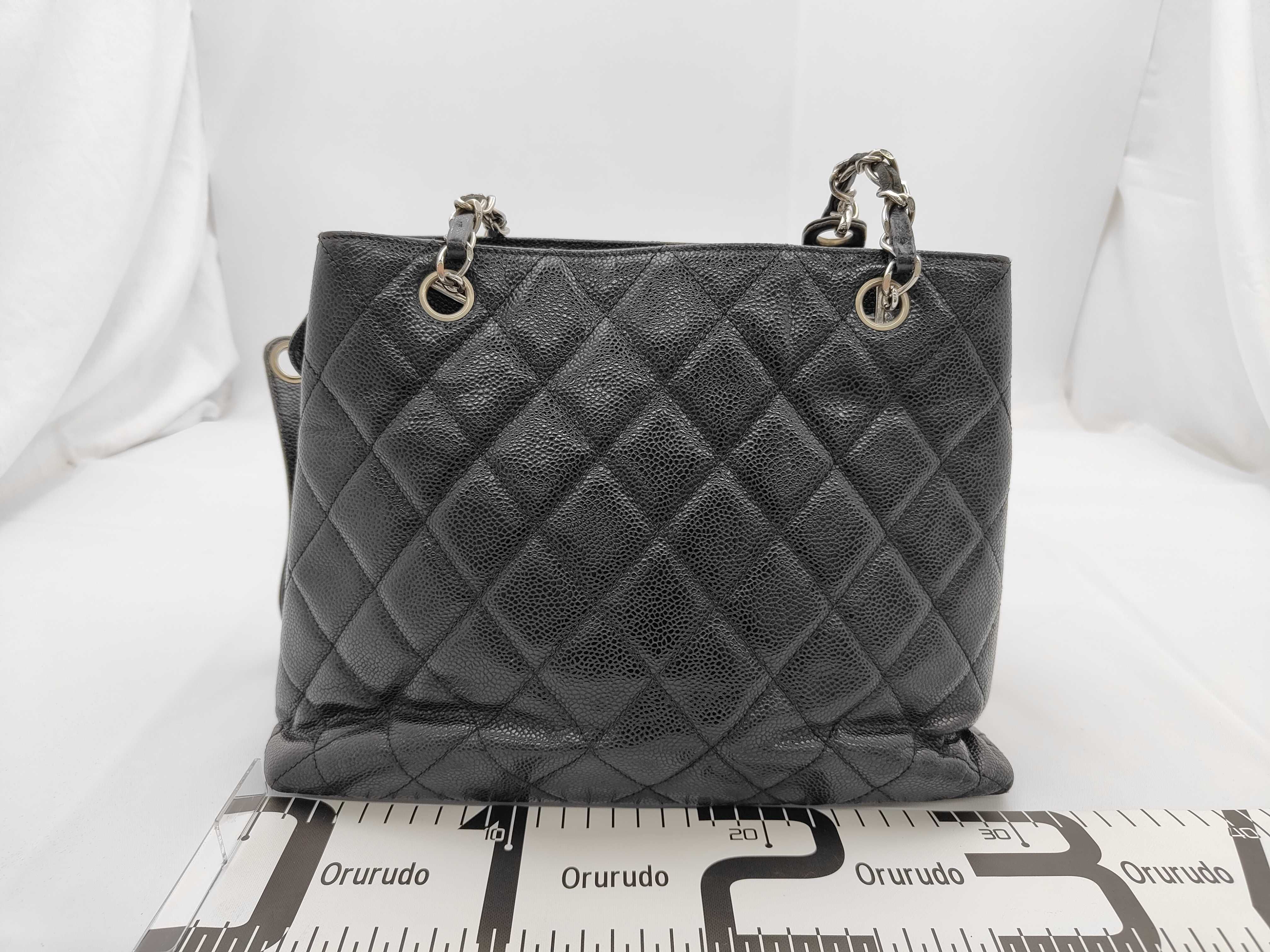 Matelassé Shoulder Bag, Caviar Leather, Chain, Silver Hardware, Black, Series 4 — view 2