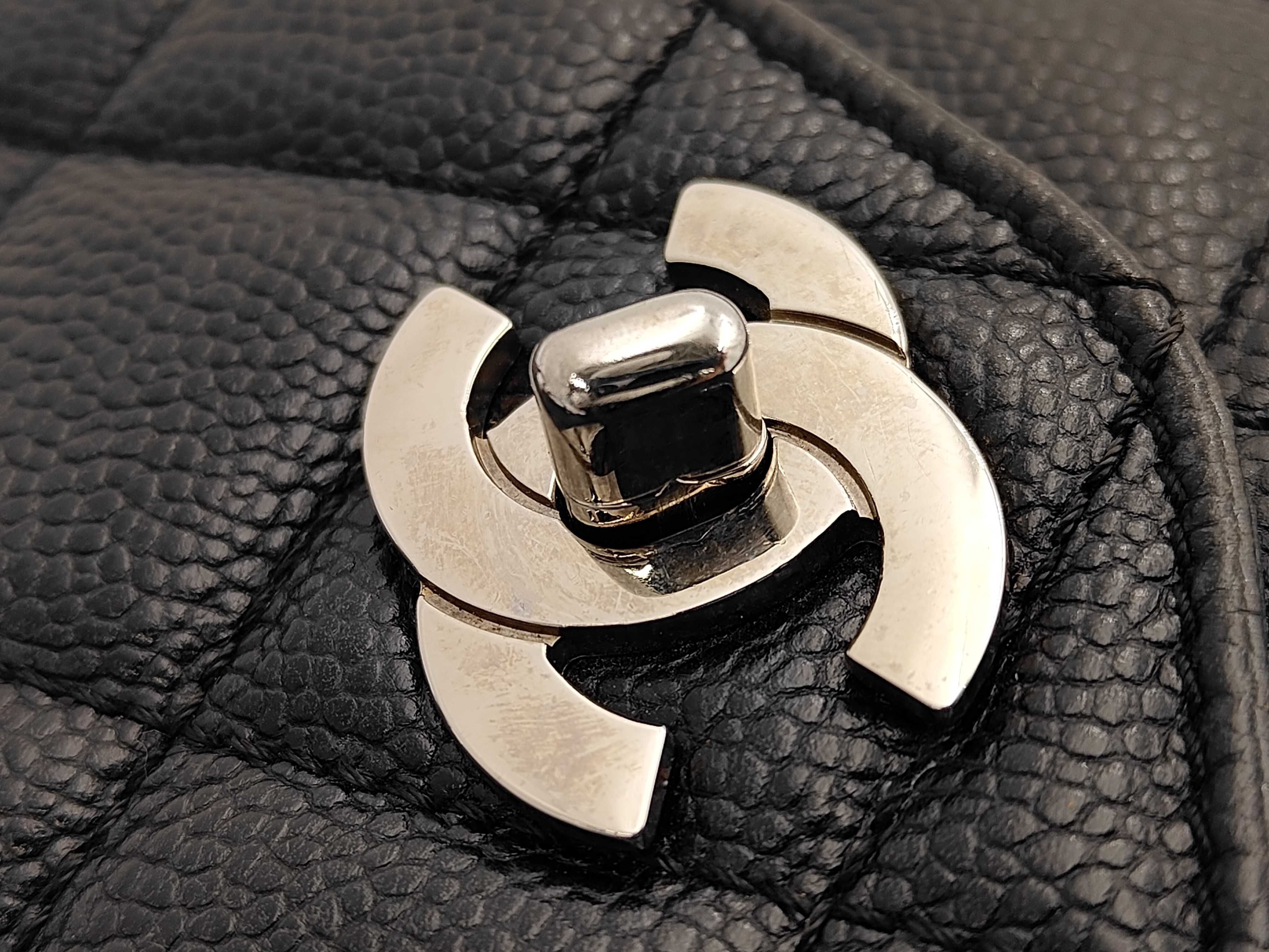Matelassé Shoulder Bag, Caviar Leather, Chain, Silver Hardware, Black, Series 4 — view 14