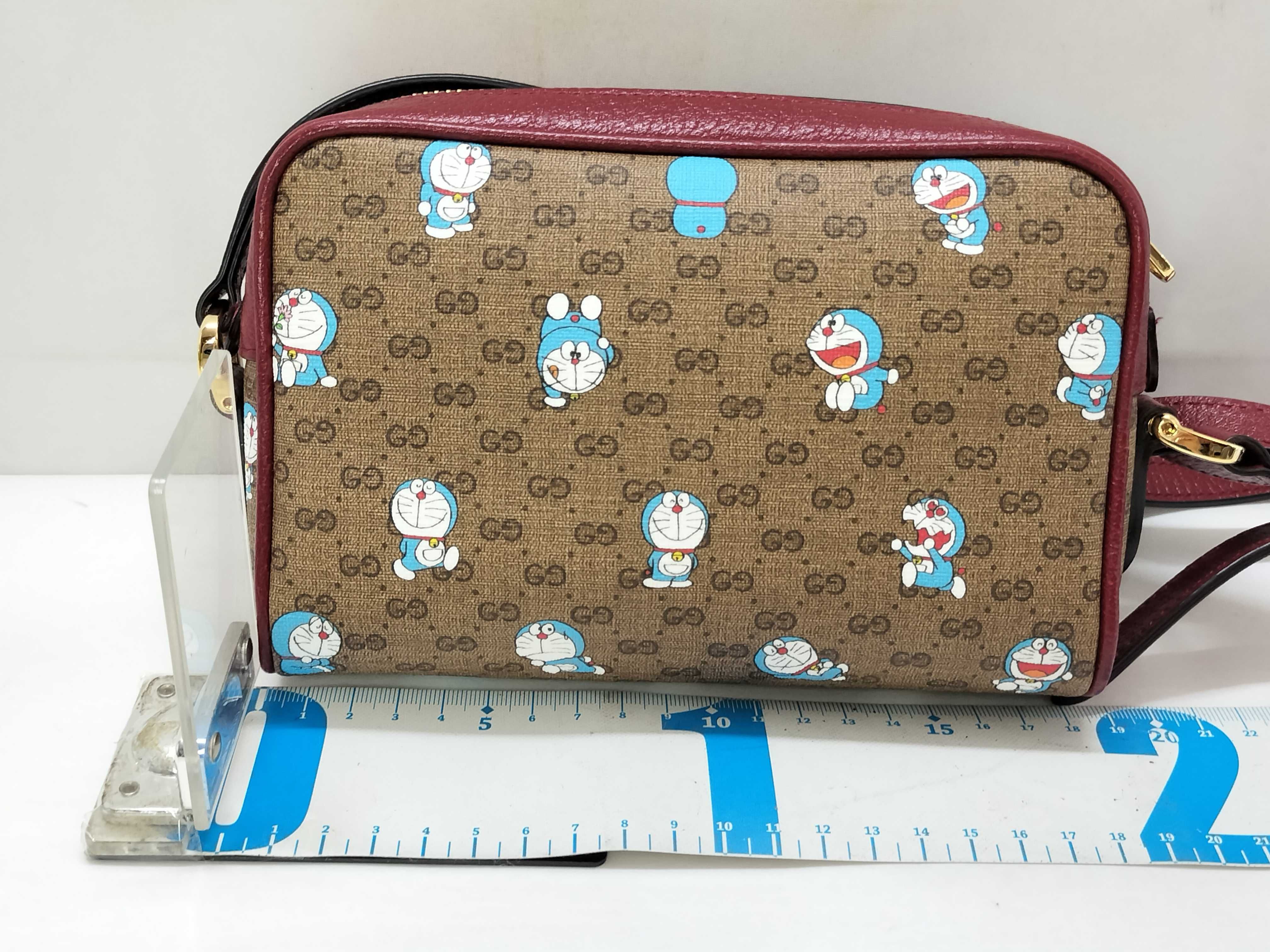 GG Supreme Doraemon x Gucci Mini GG Supreme PVC x Leather Shoulder Bag Brown x Red 647784 Shoulder Bag — view 2