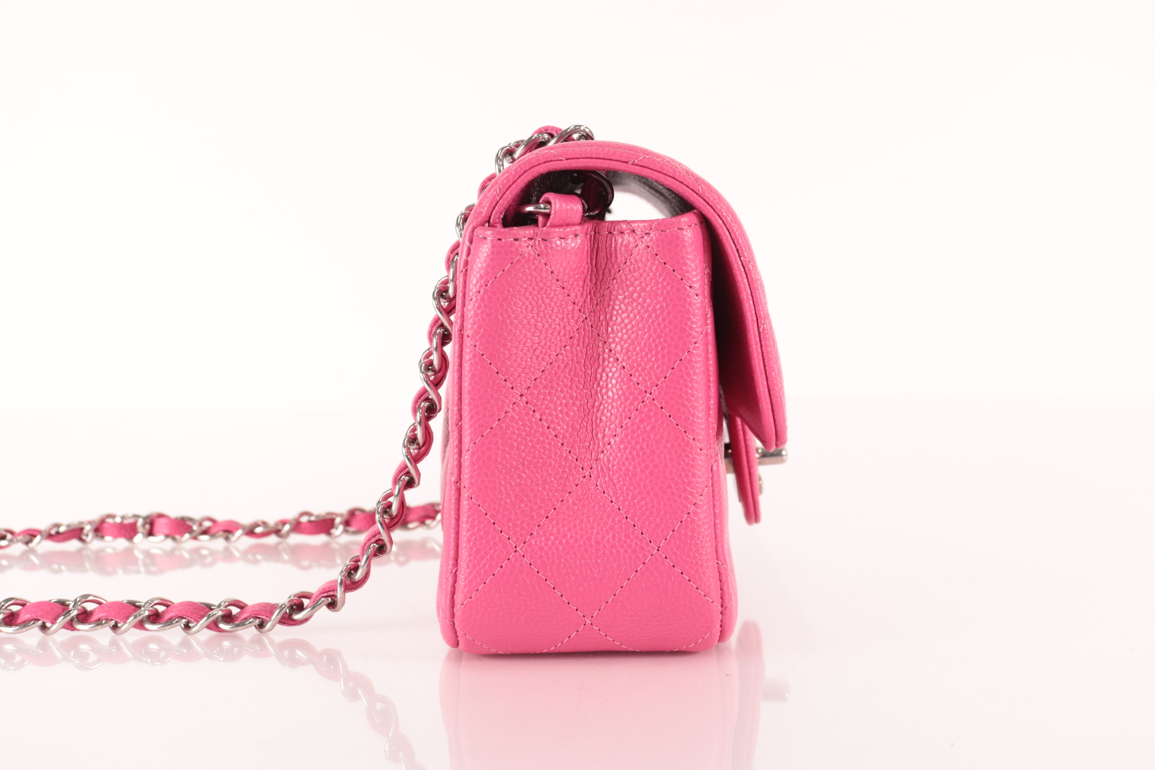 Caviar Mini Chain Shoulder Bag W20 Pink (Serial Number 22) — view 3