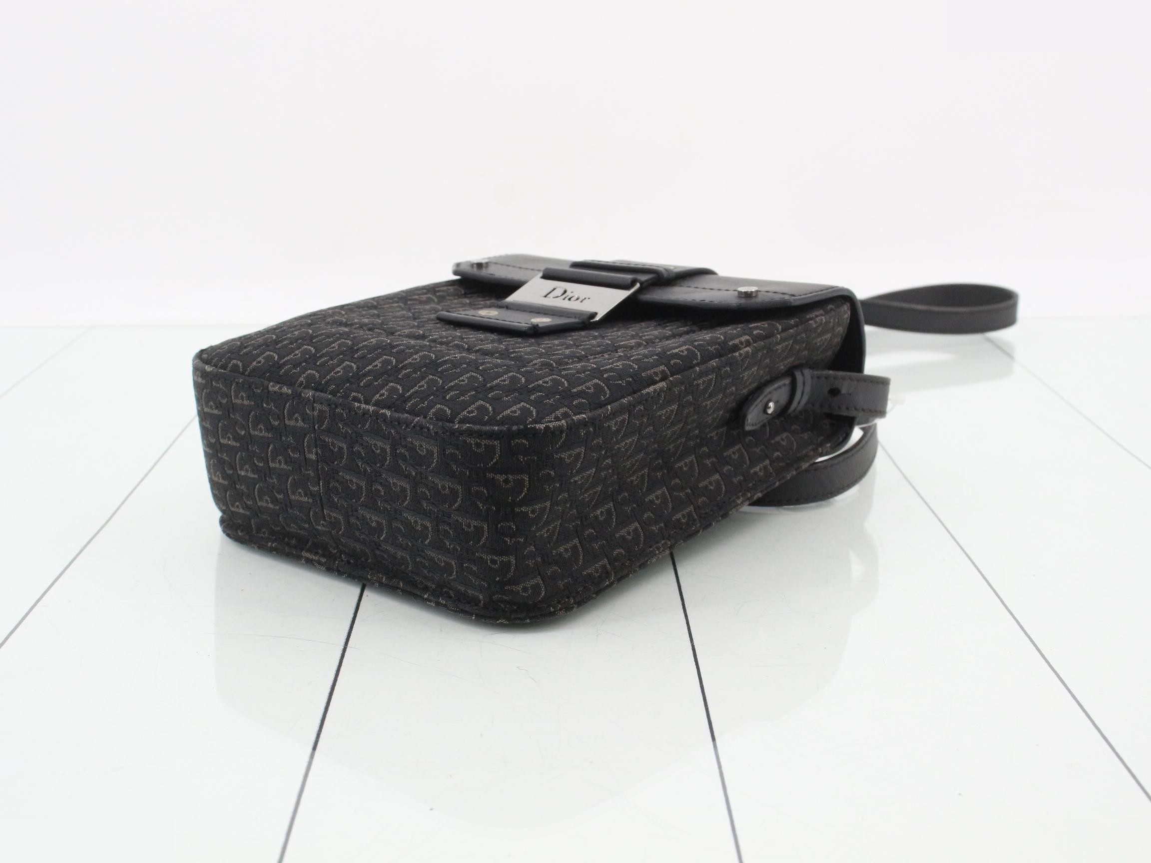 Shoulder bag — view 6