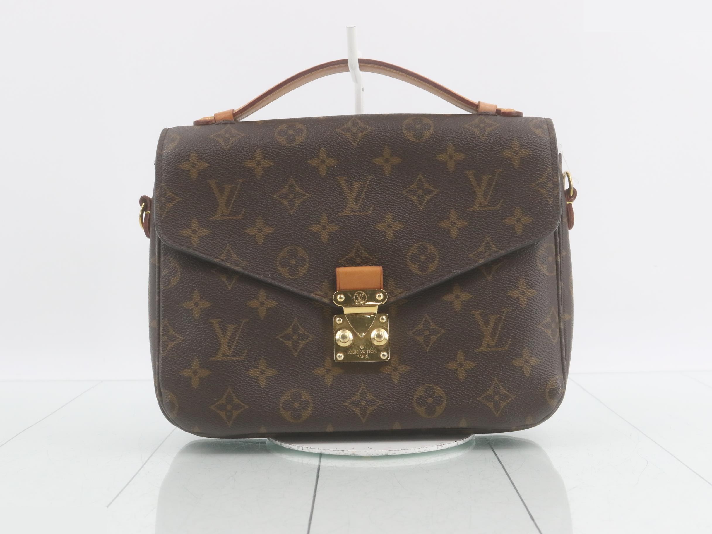 Monogram Pochette Metis MM 2-Way Handbag