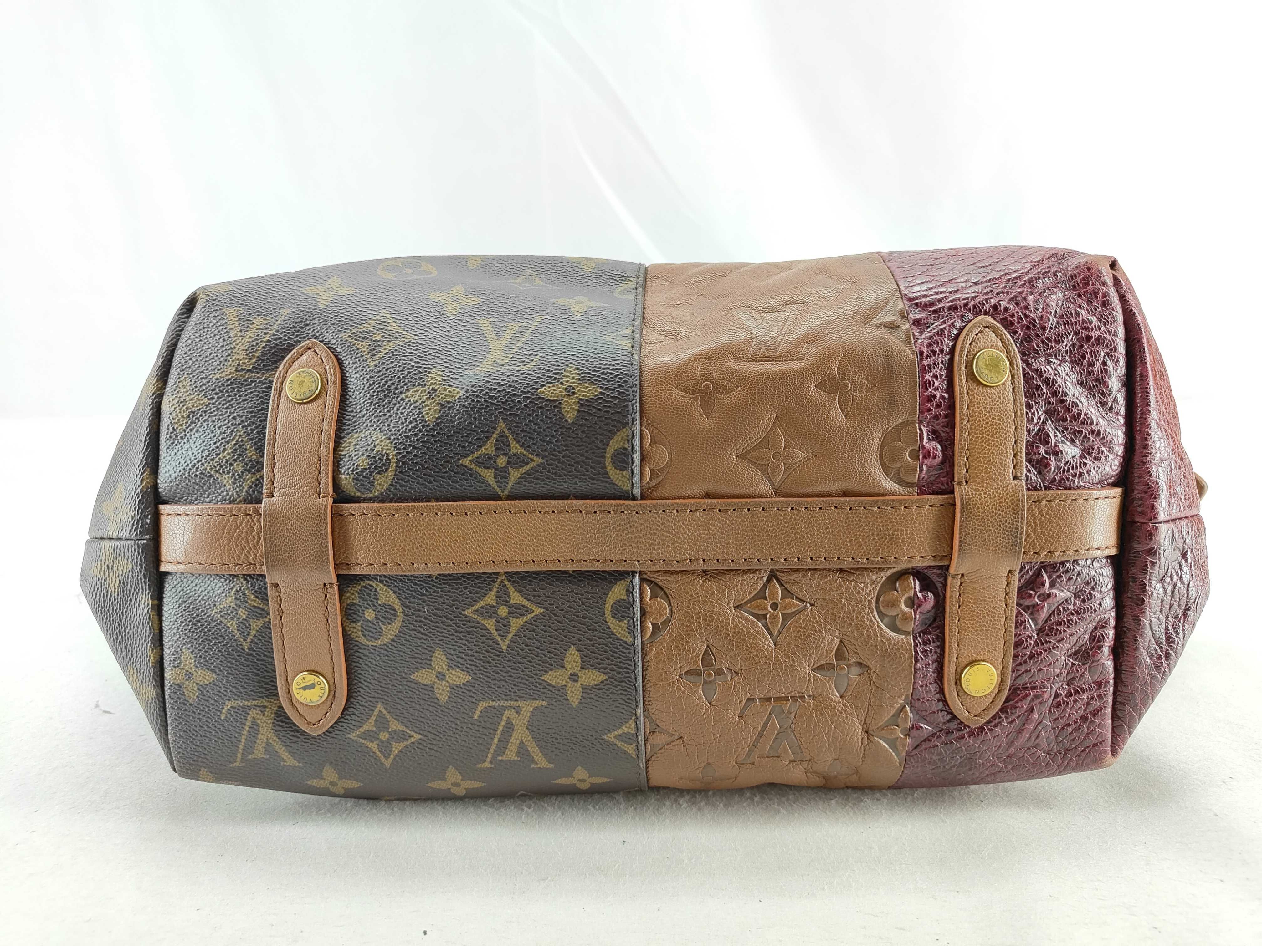 Monogram ID- Cowskin Bordeaux 30cm Handbag GHW Boston Bag — view 11