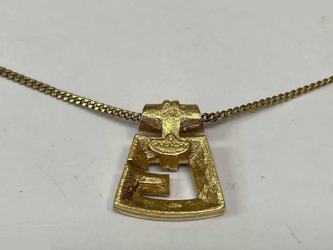 G Logo Pendant Necklace, Rhinestone, Gold, Weight: 5.0g, Total Length: 40cm — view 7