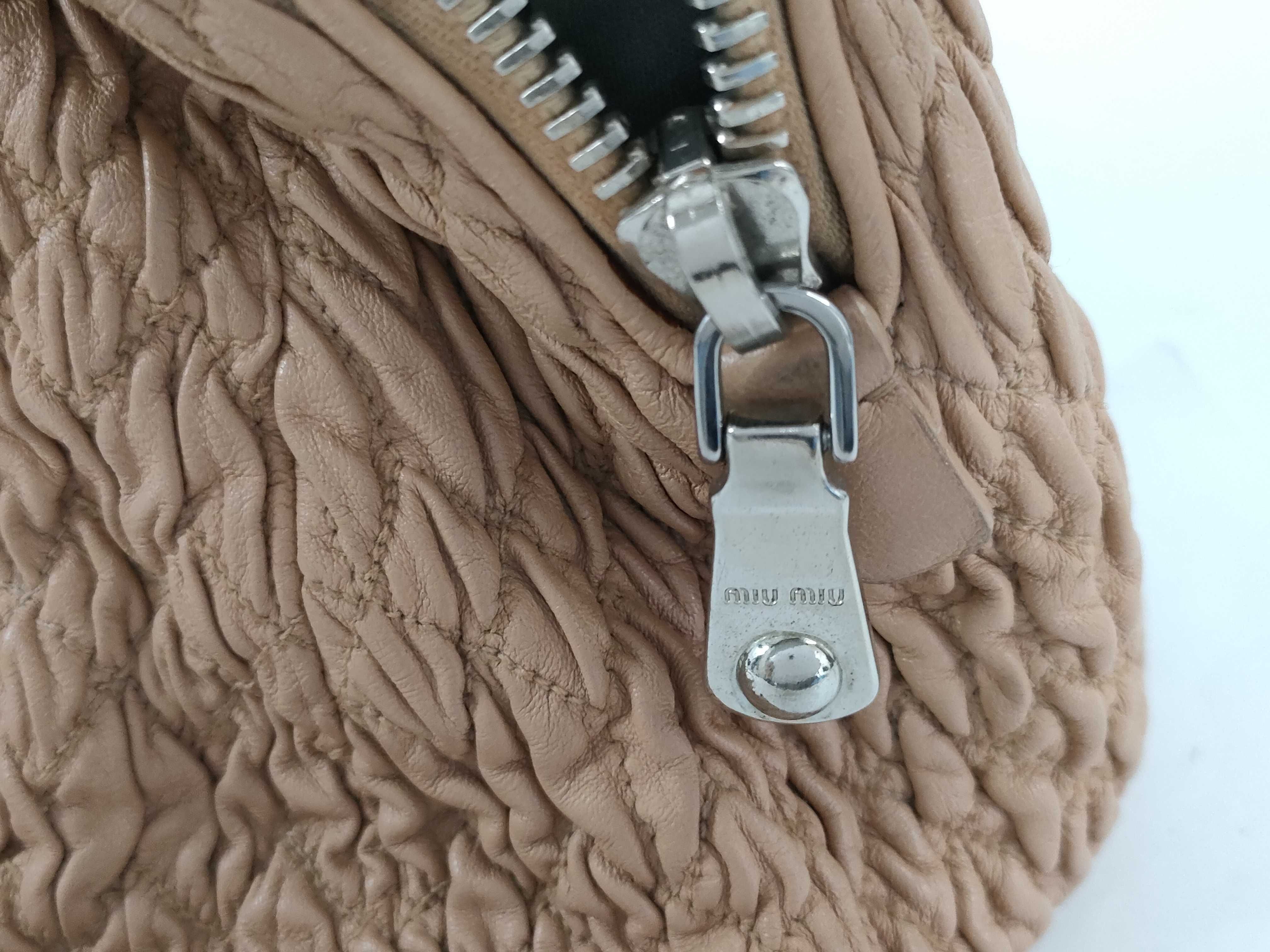Gathered Chain Bag, Beige Shoulder Bag — view 14