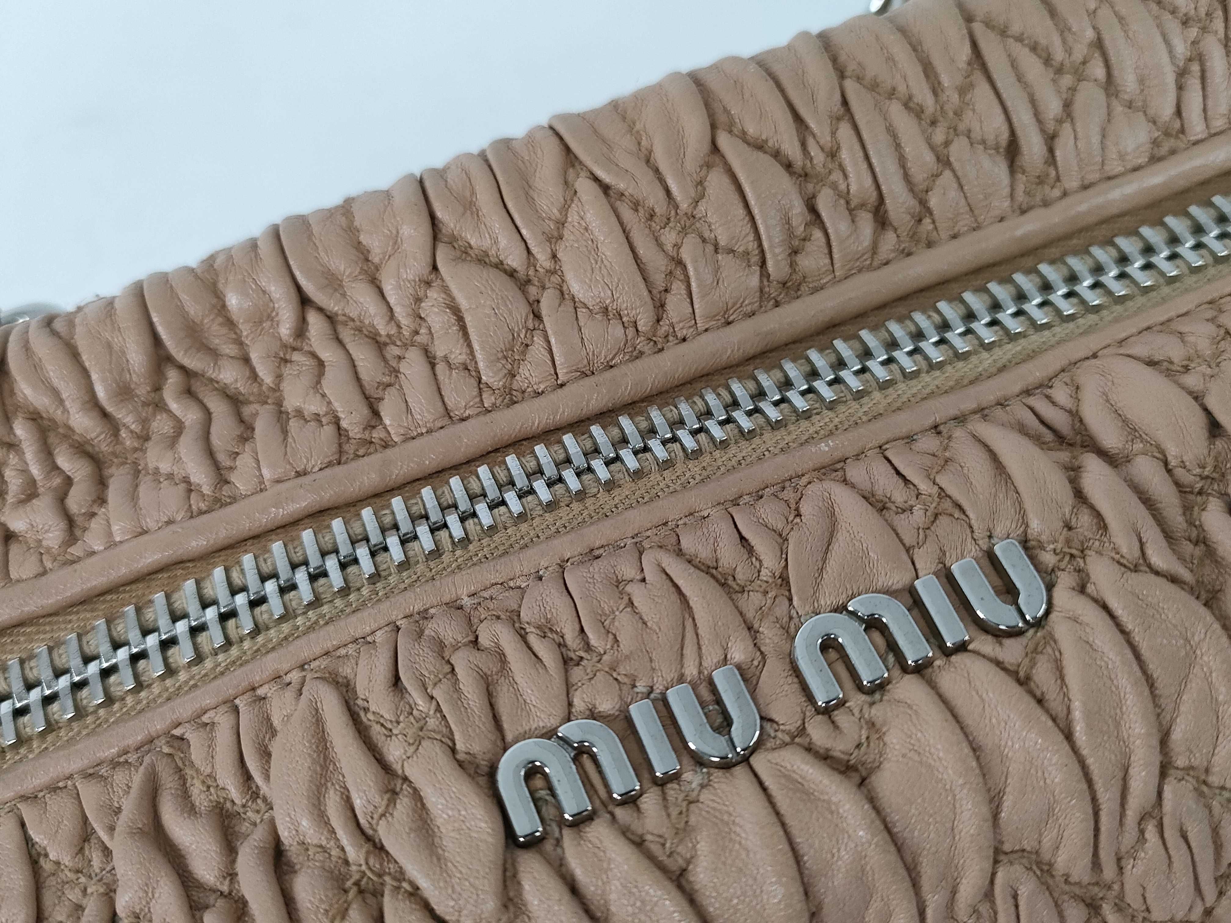 Gathered Chain Bag, Beige Shoulder Bag — view 8