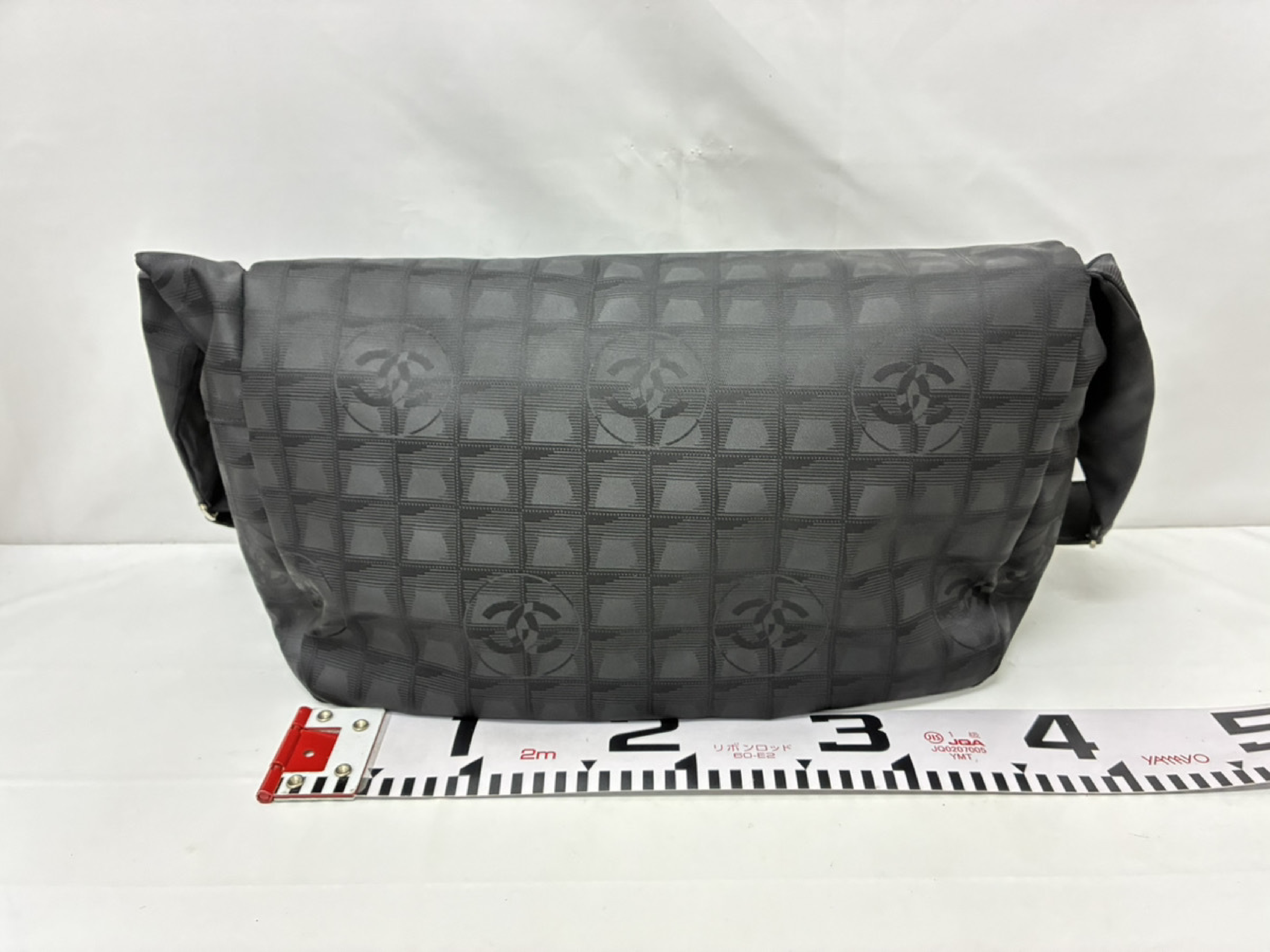 New Travel Line Messenger Bag Black Shoulder Bag — view 2