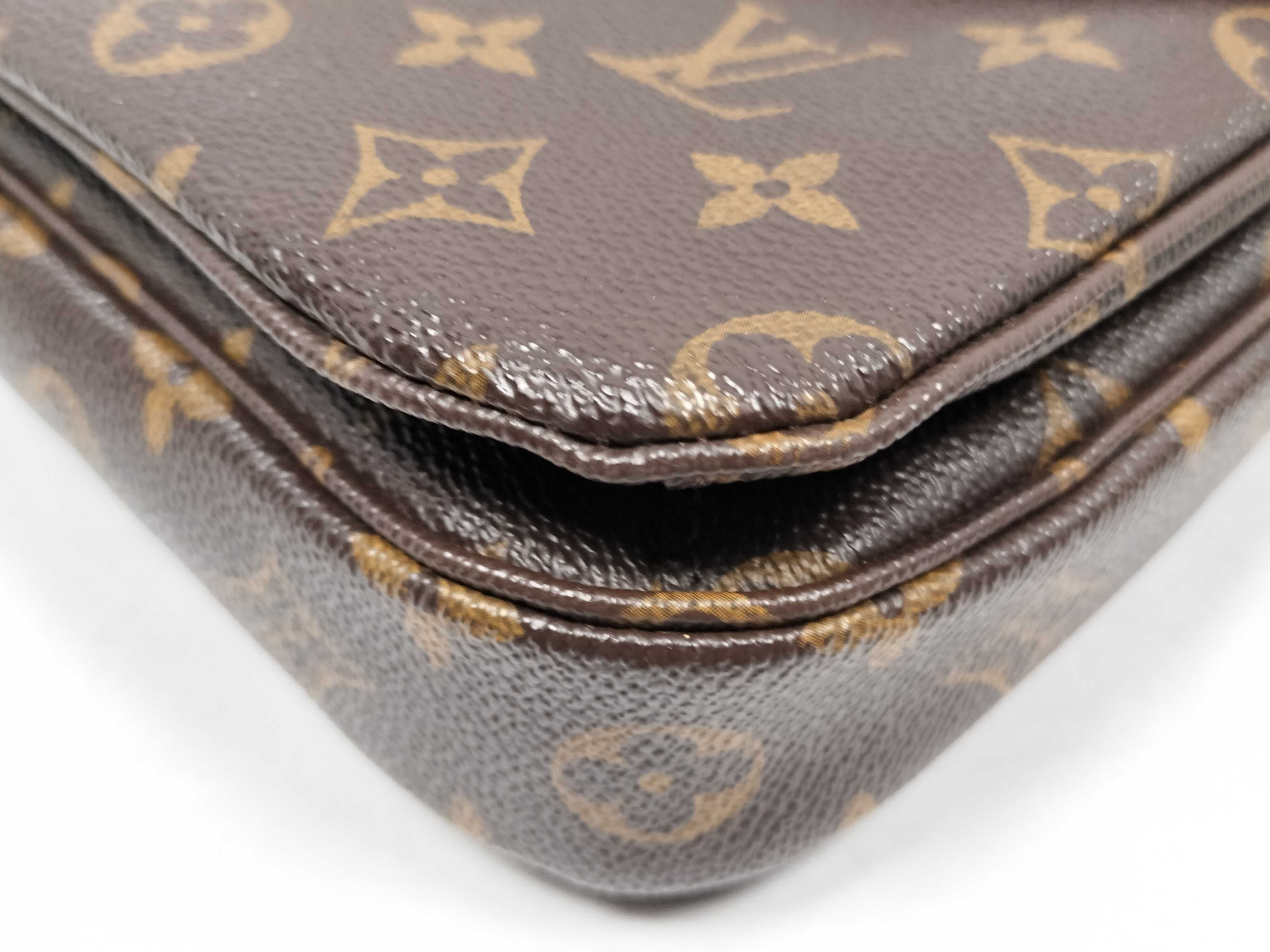 Monogram Louis Vuitton Handbag Shoulder Bag — view 6
