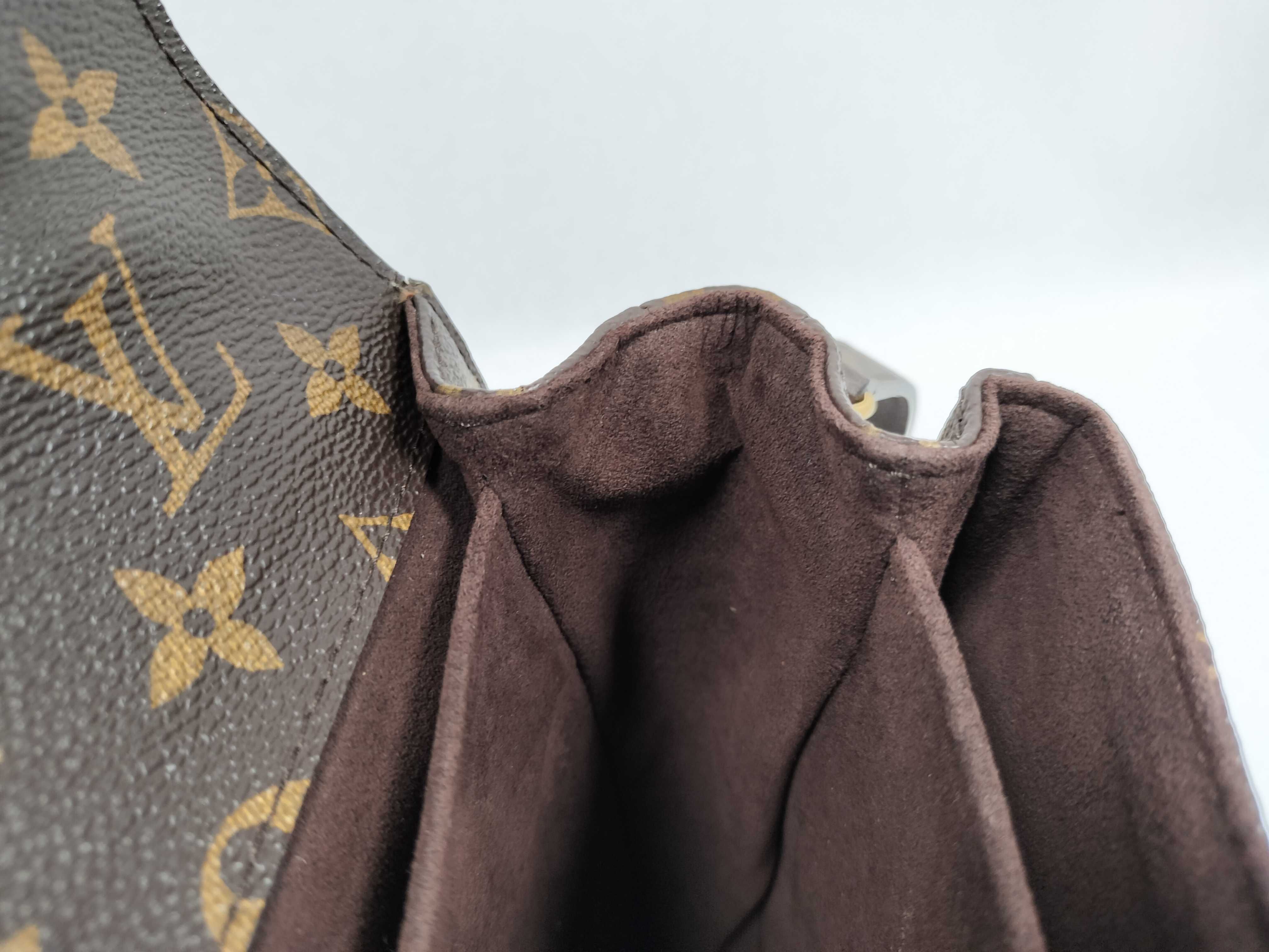 Monogram Louis Vuitton Handbag Shoulder Bag — view 9