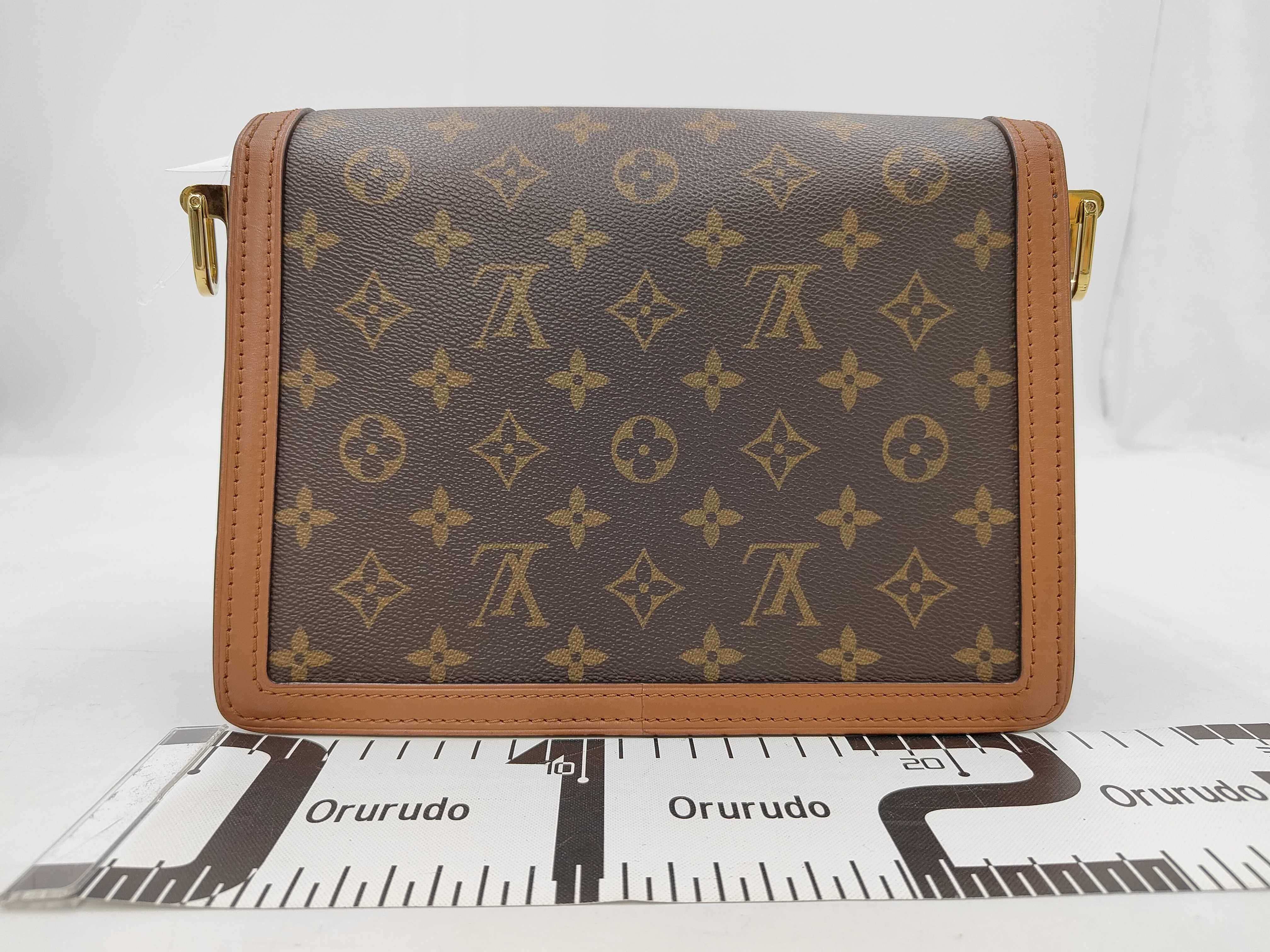 Monogram Reverse M45958 Dauphine MM Shoulder Bag — view 2
