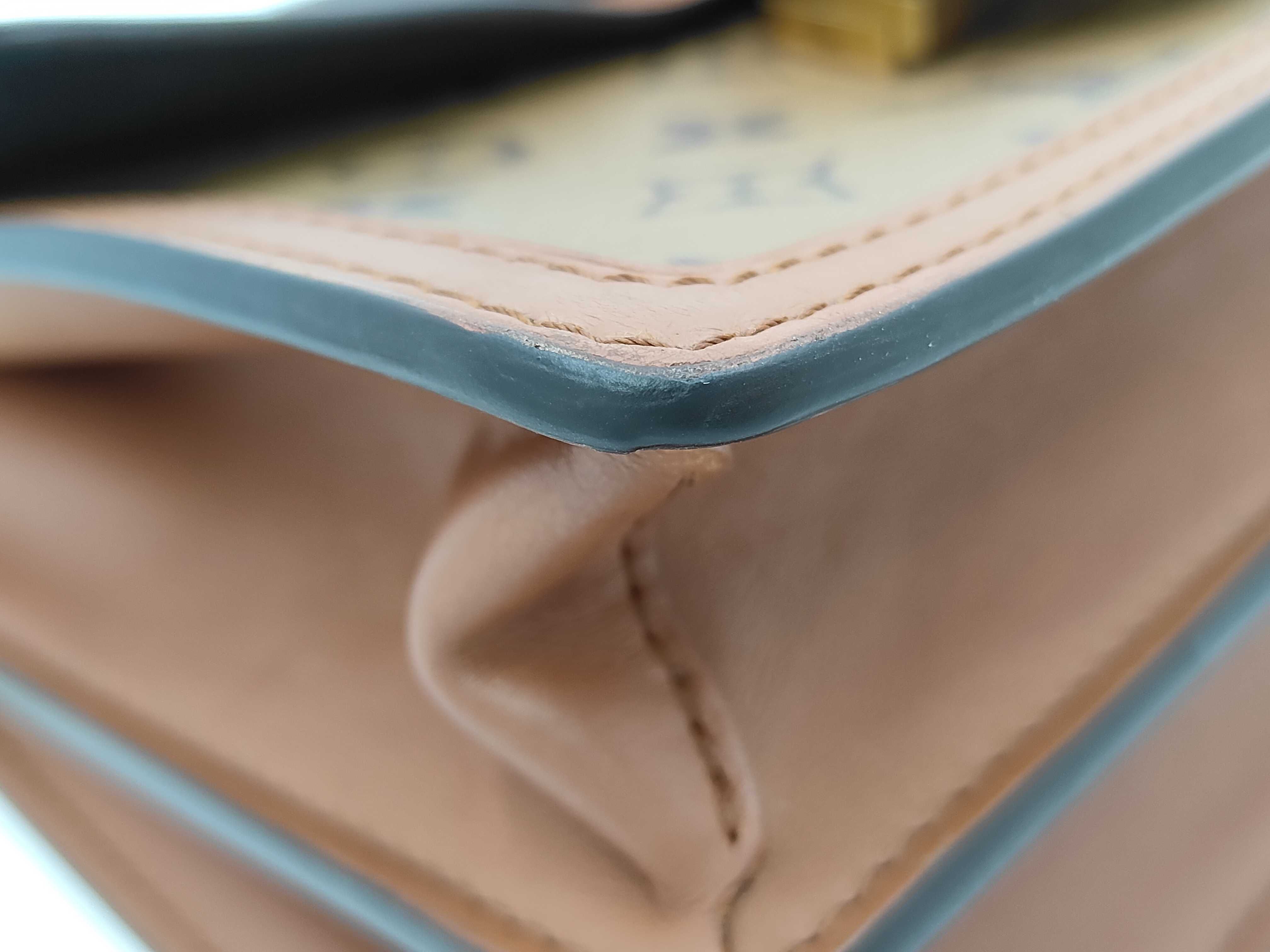 Monogram Reverse M45958 Dauphine MM Shoulder Bag — view 4