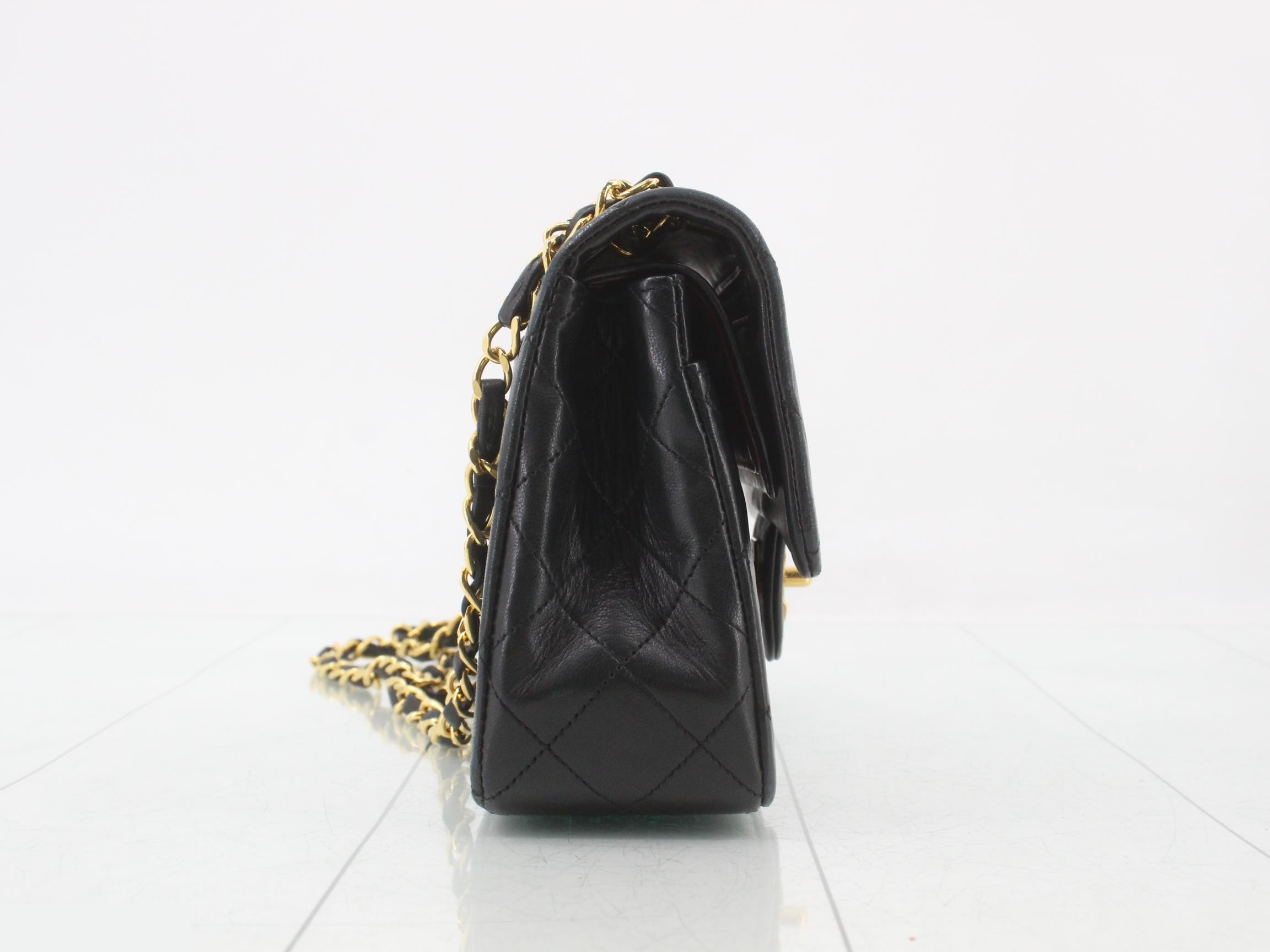 Matelassé 23 Double Flap Lambskin Chain Shoulder Bag, Series 1 — view 4