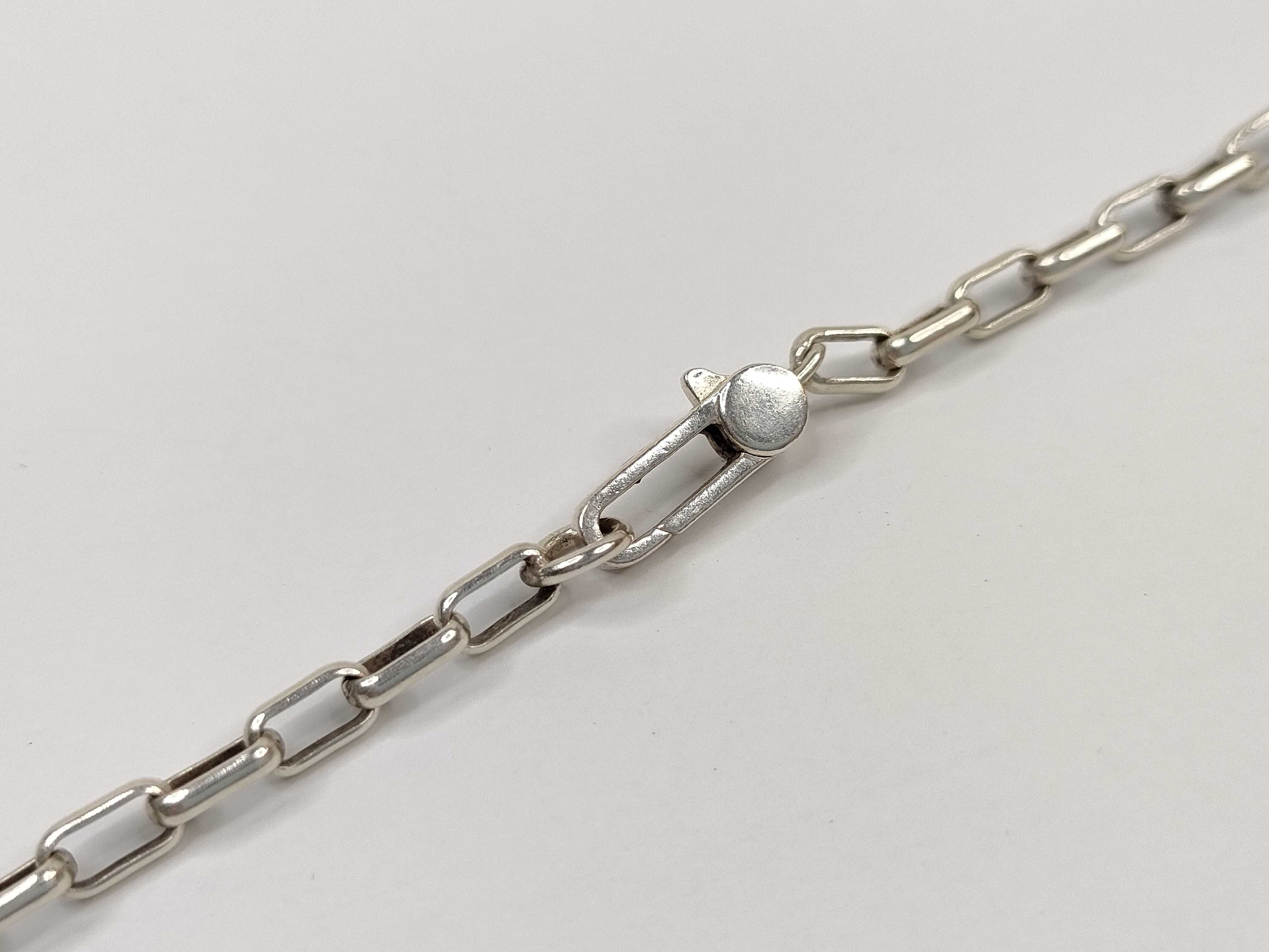 Interlocking G Necklace — view 5
