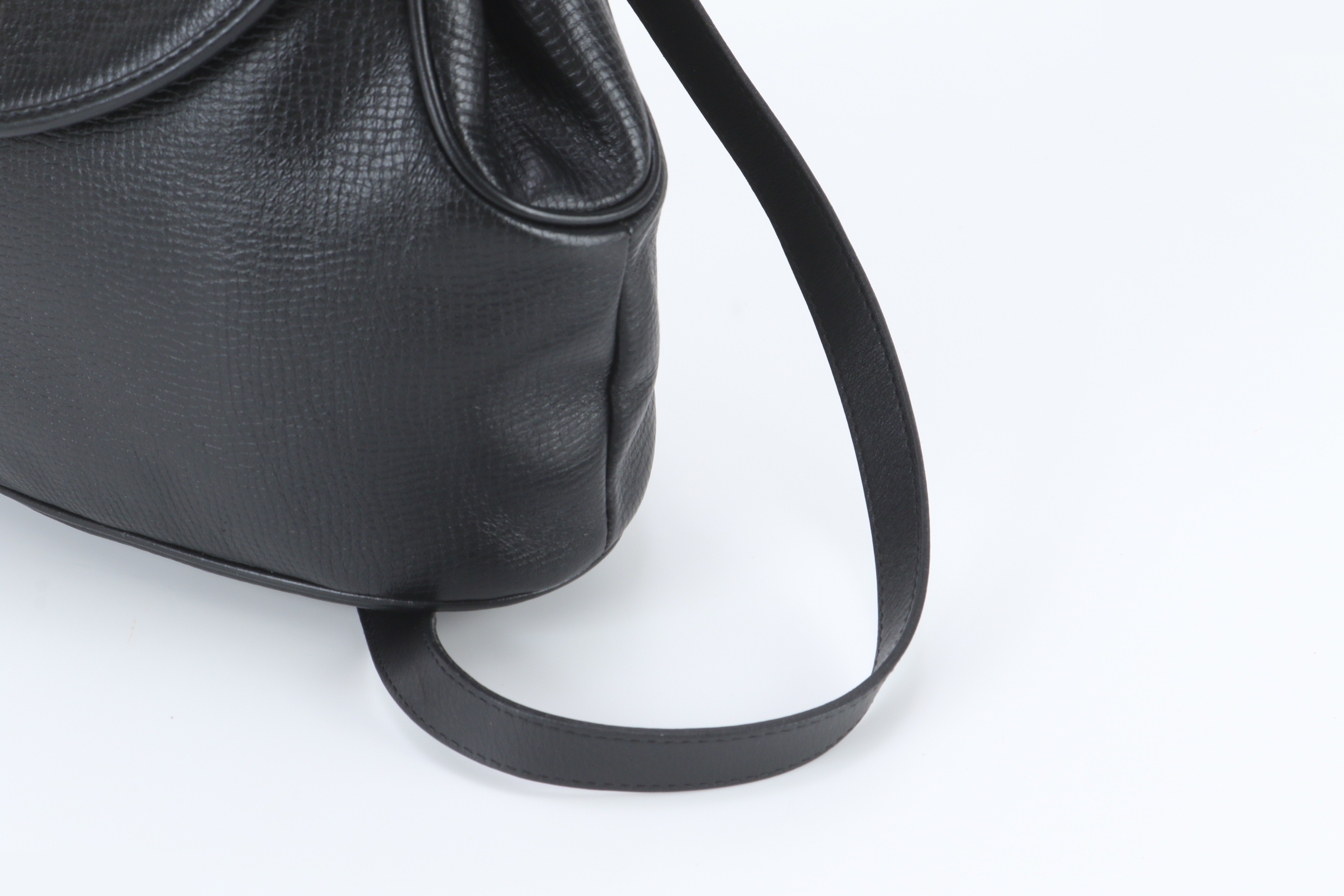 Vintage Leather 2-Way Shoulder Bag, Crossbody Bag, Handbag — view 3