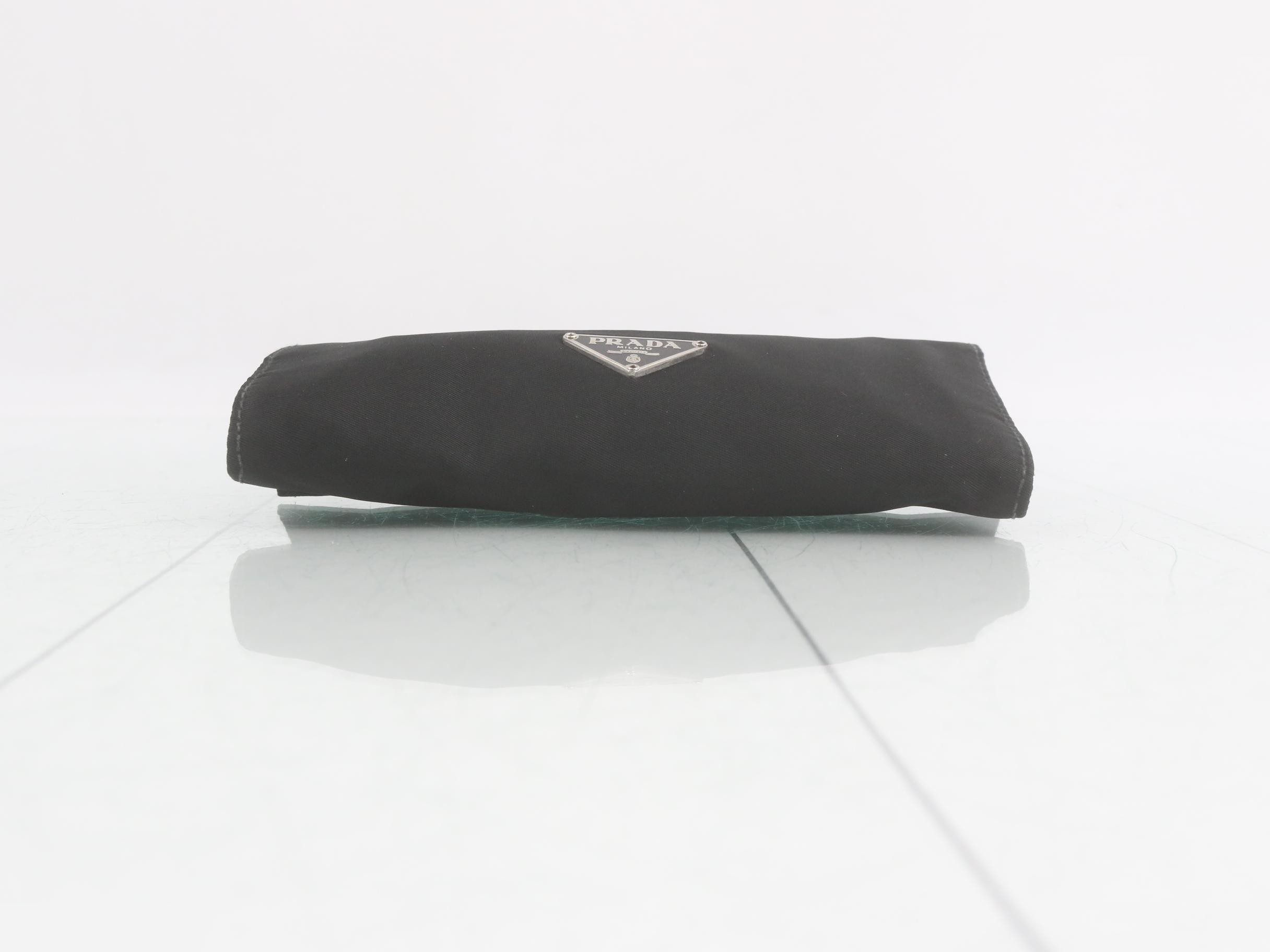 Nylon Triangular Plate Case — view 3