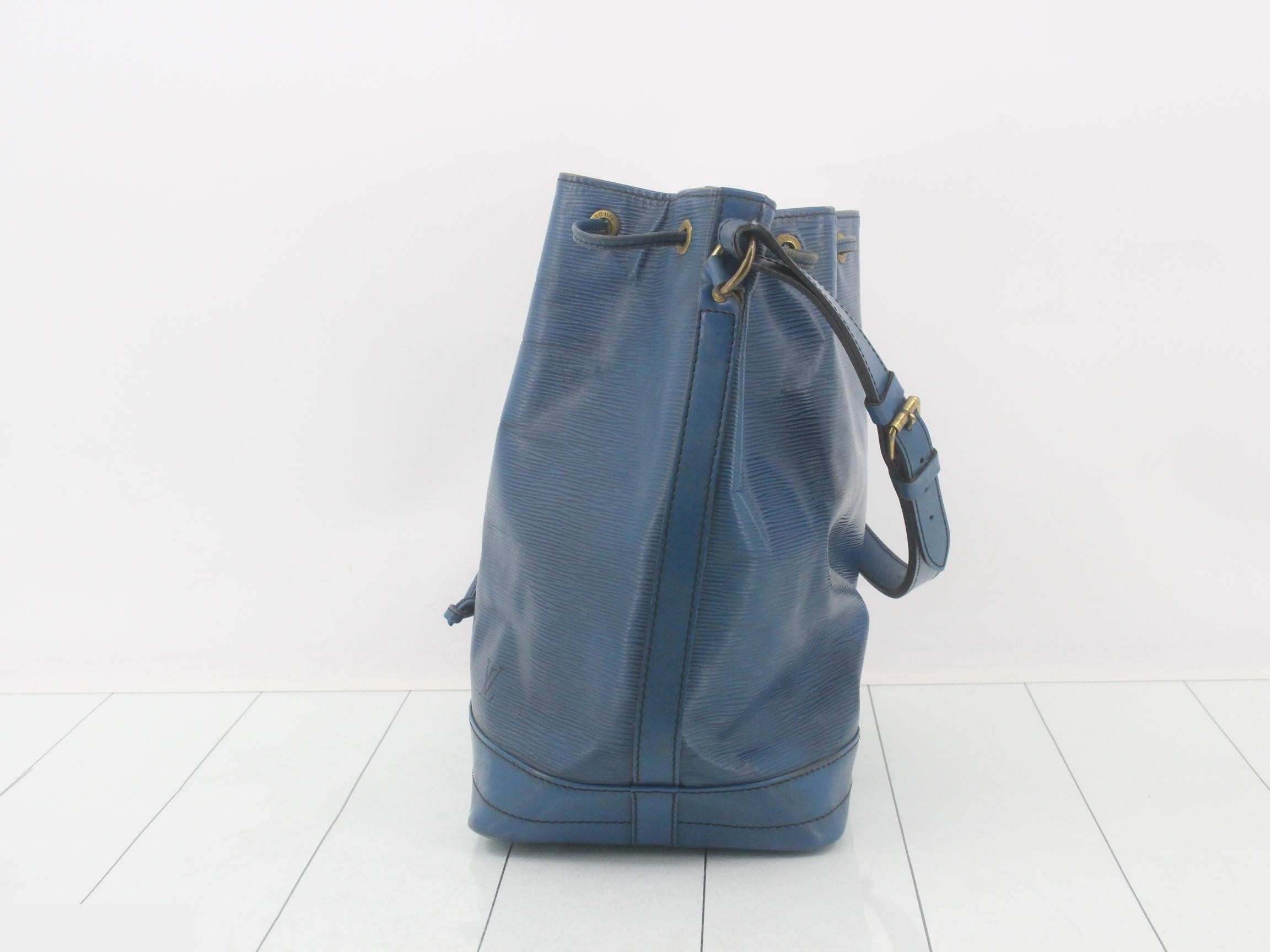 Epi Noe Toledo Blue Shoulder Bag — view 3