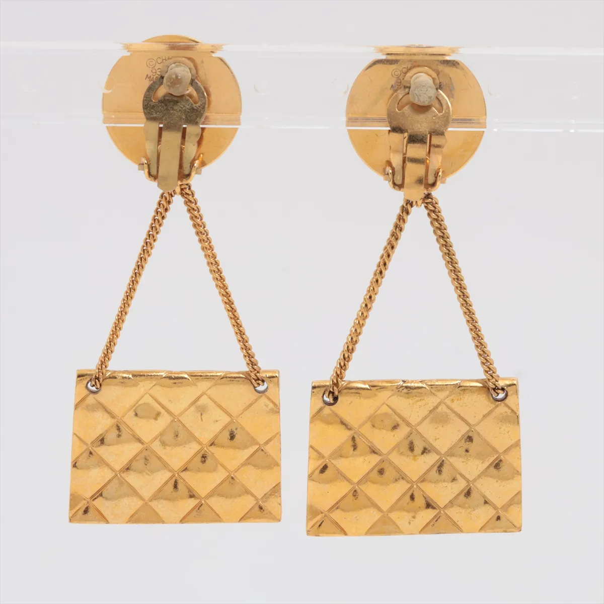 Cocomark Matelasse 93P earrings (for both ears) GP Gold — view 2