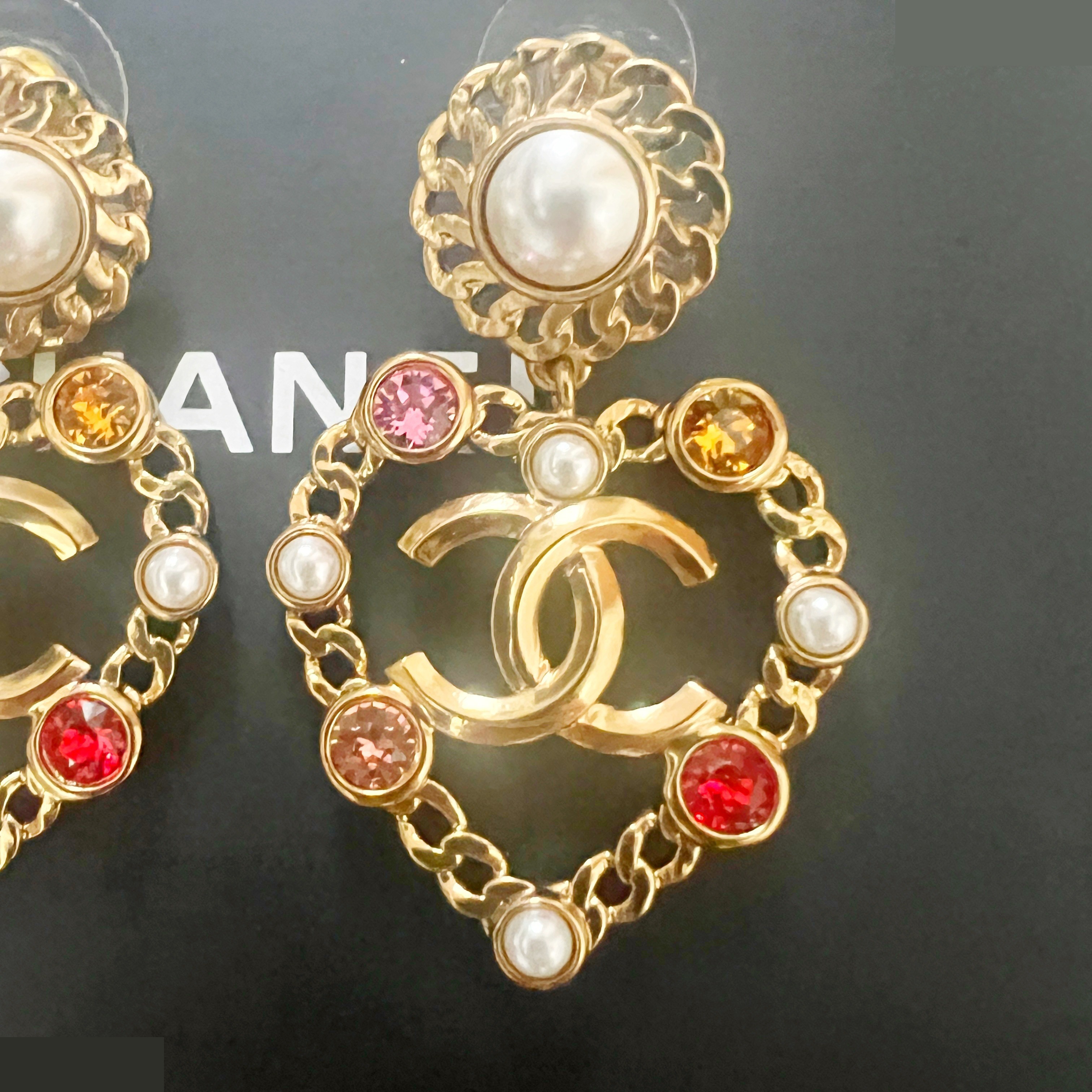 A21P Heart Color Stone Earrings — view 4