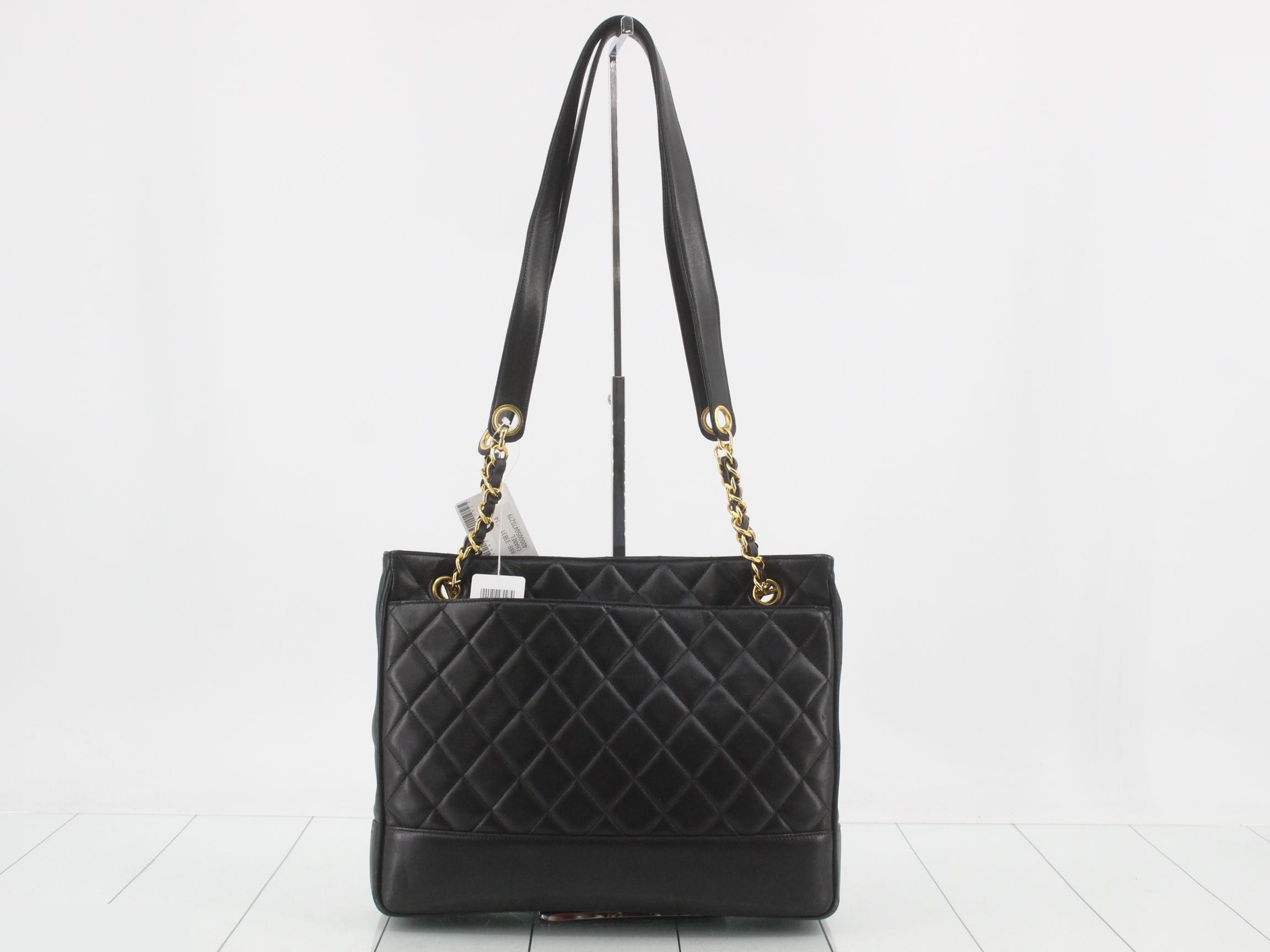 Matelassé Chain Tote Bag — view 2