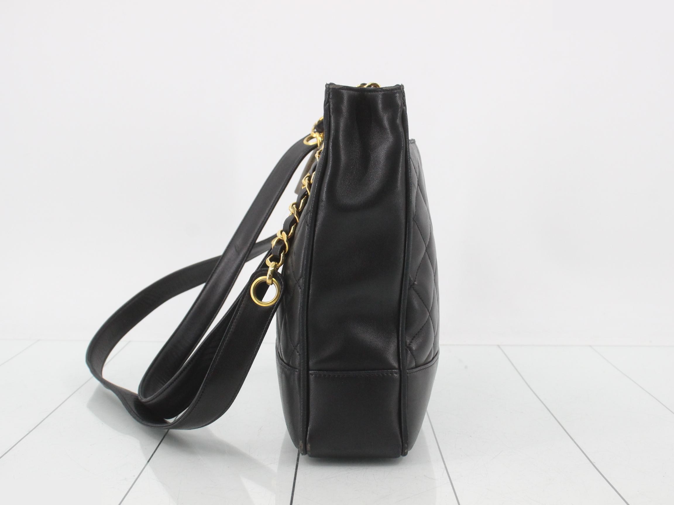 Matelassé Chain Tote Bag — view 4