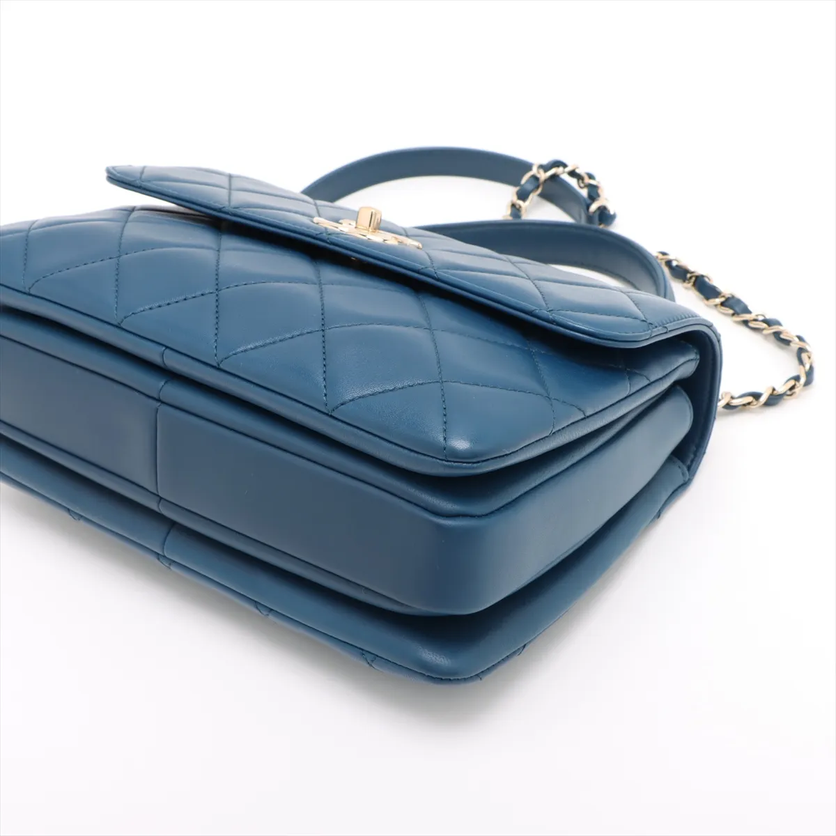 Trendy CC Lambskin 2WAY Handbag Blue Gold Hardware 24732875 24th Series — view 3