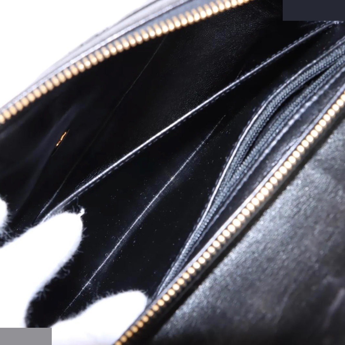 Matelassé Patent Leather Shoulder Bag Chain Backpack 3712513 — view 12