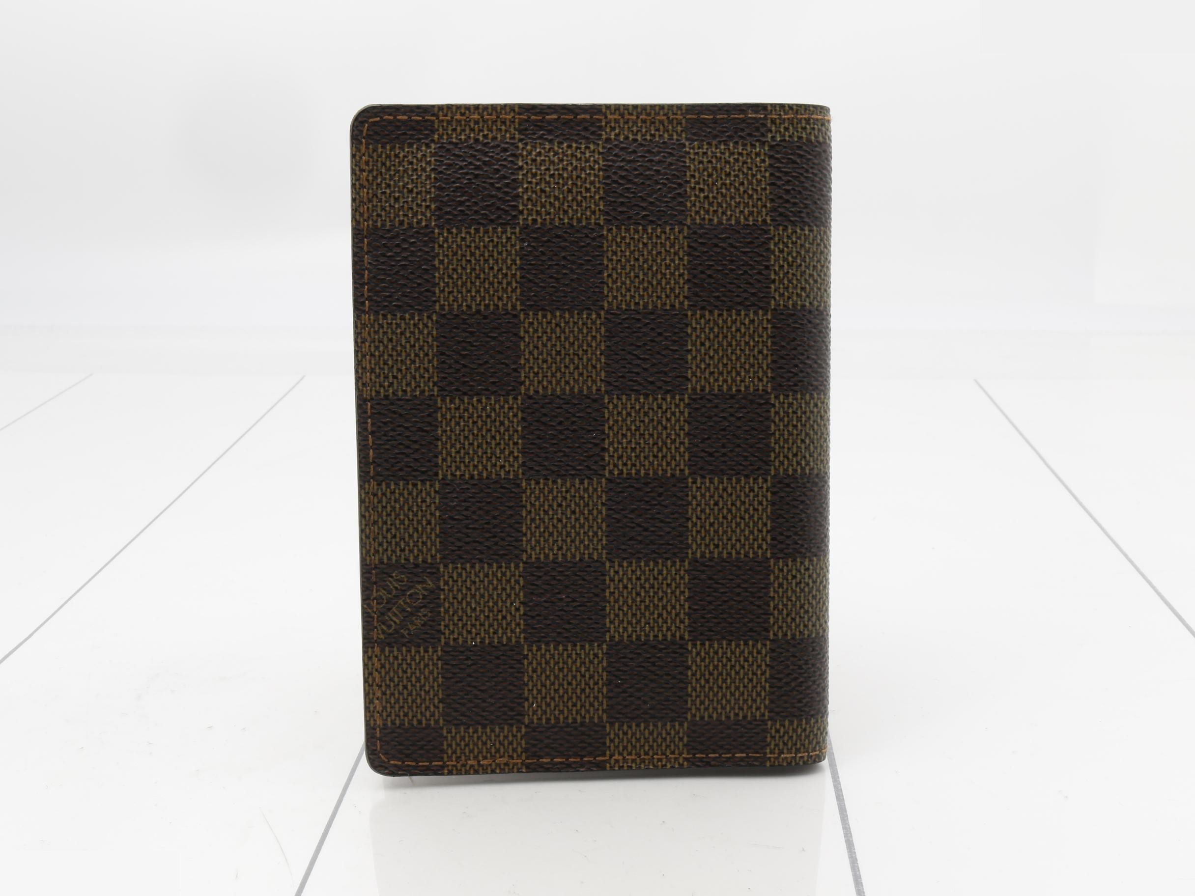 Couverture Passeport — view 2