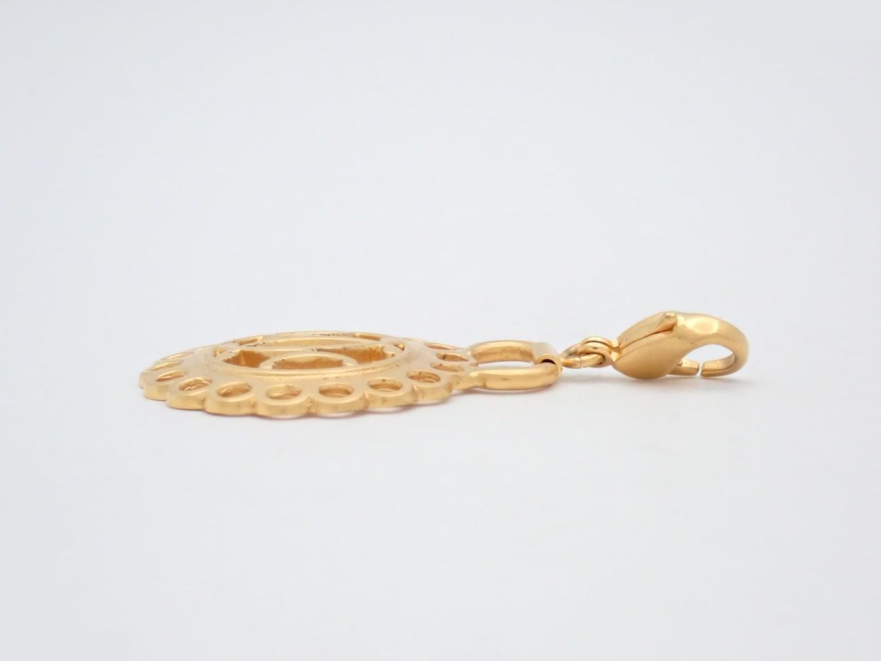 Vintage Haba Charm Pendant Top, GP Gold — view 3