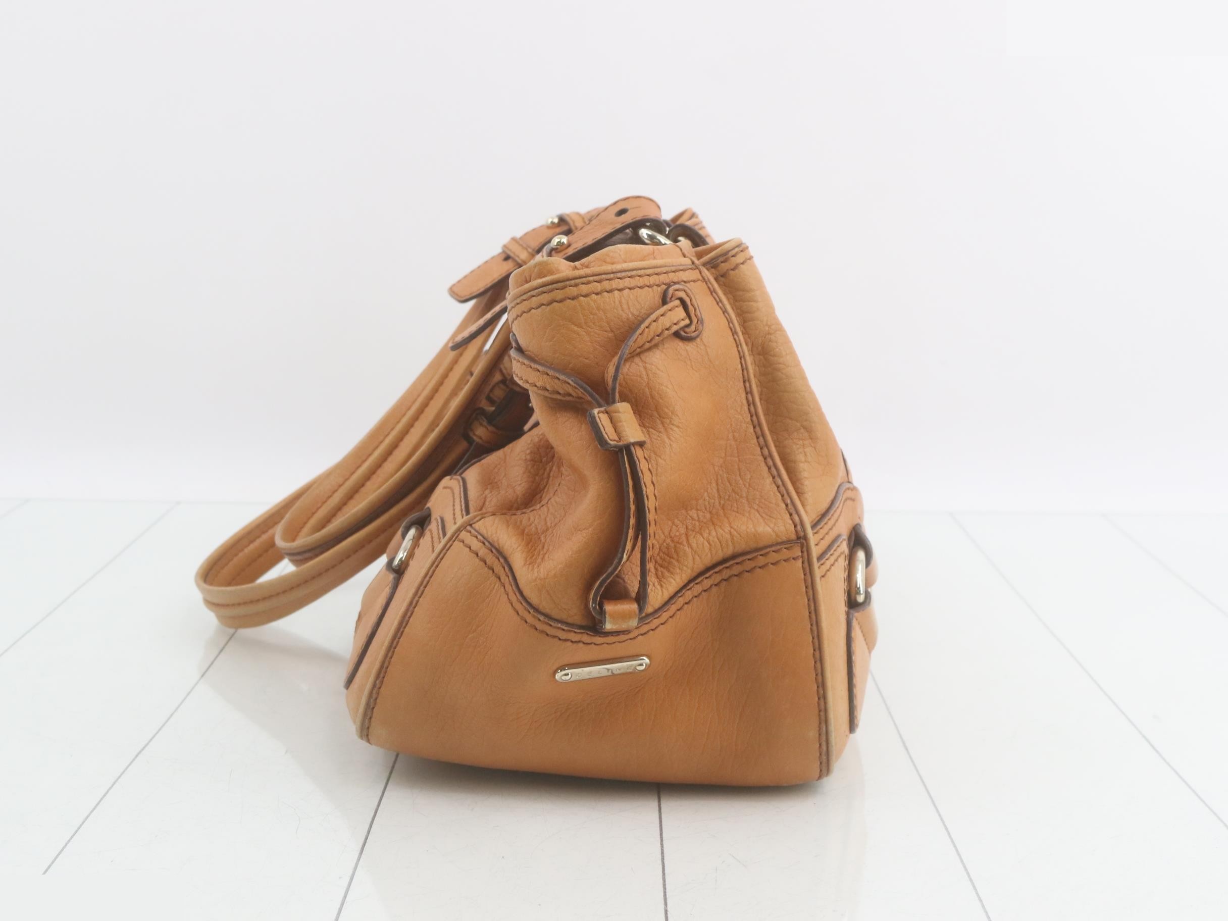 Leather shoulder bag with Macadam pattern, clasp closure, and inner bag included. — view 4