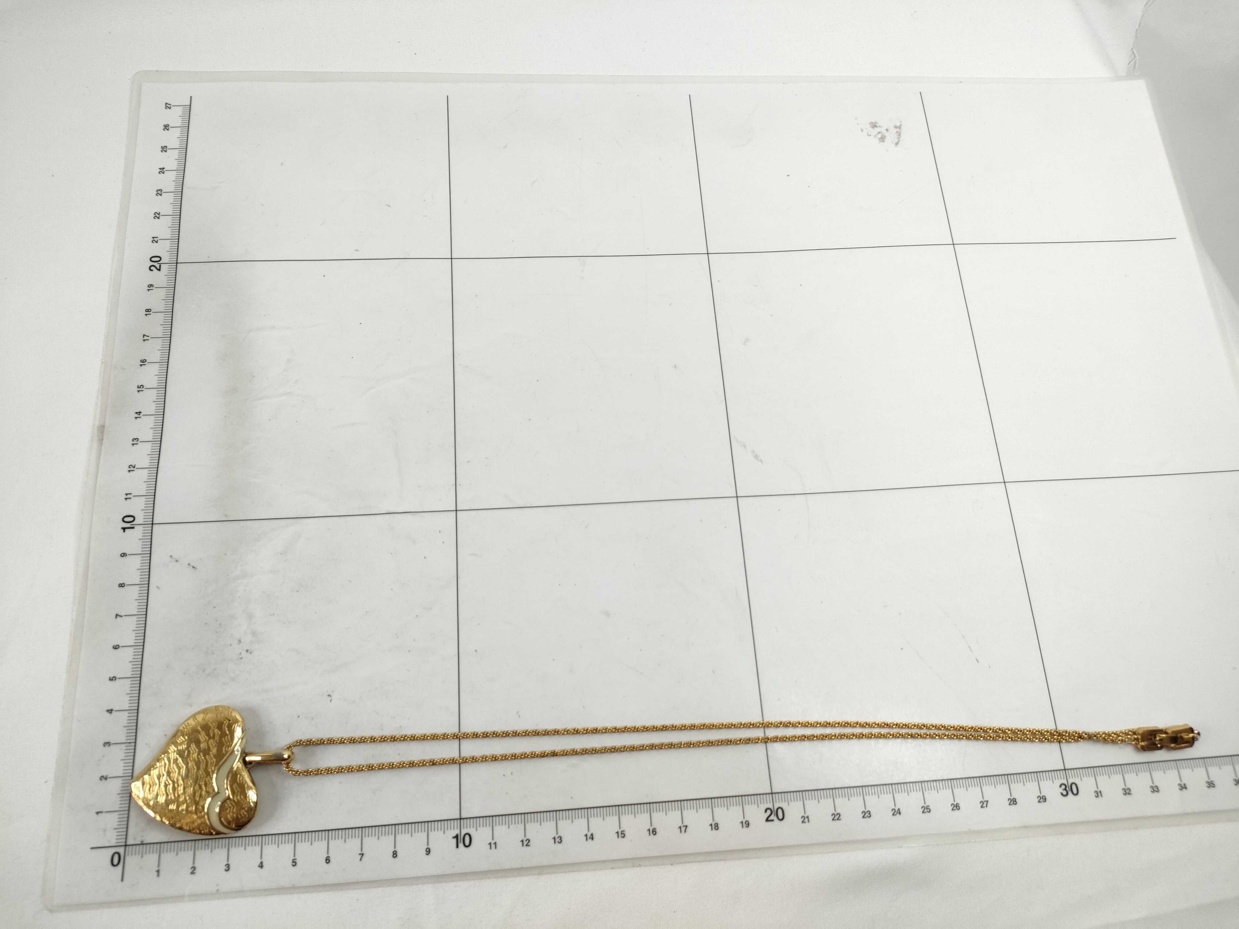 heart pendant necklace — view 8