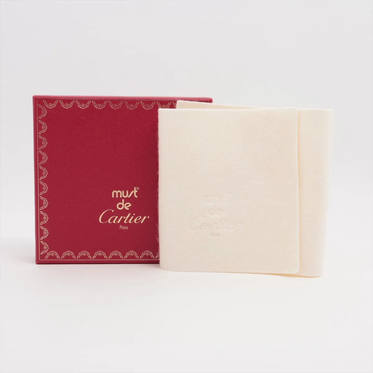 Must Leather Coin Case Bordeaux Round — view 5