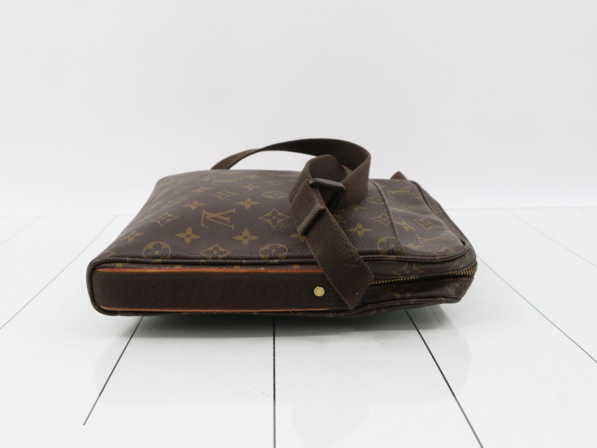 Trotter Bobour AR0111 — view 3
