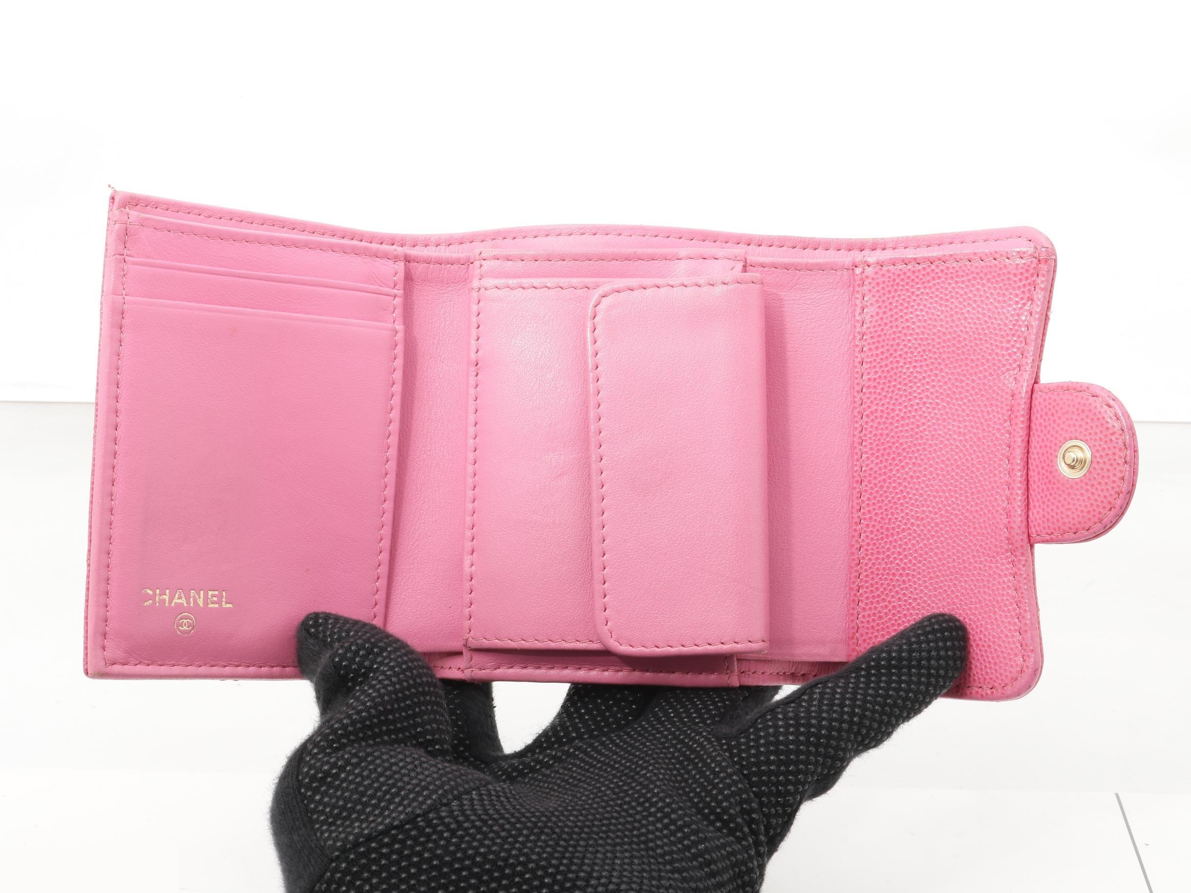 Matelassé Caviar Skin Tri-fold Wallet, Pink — view 4