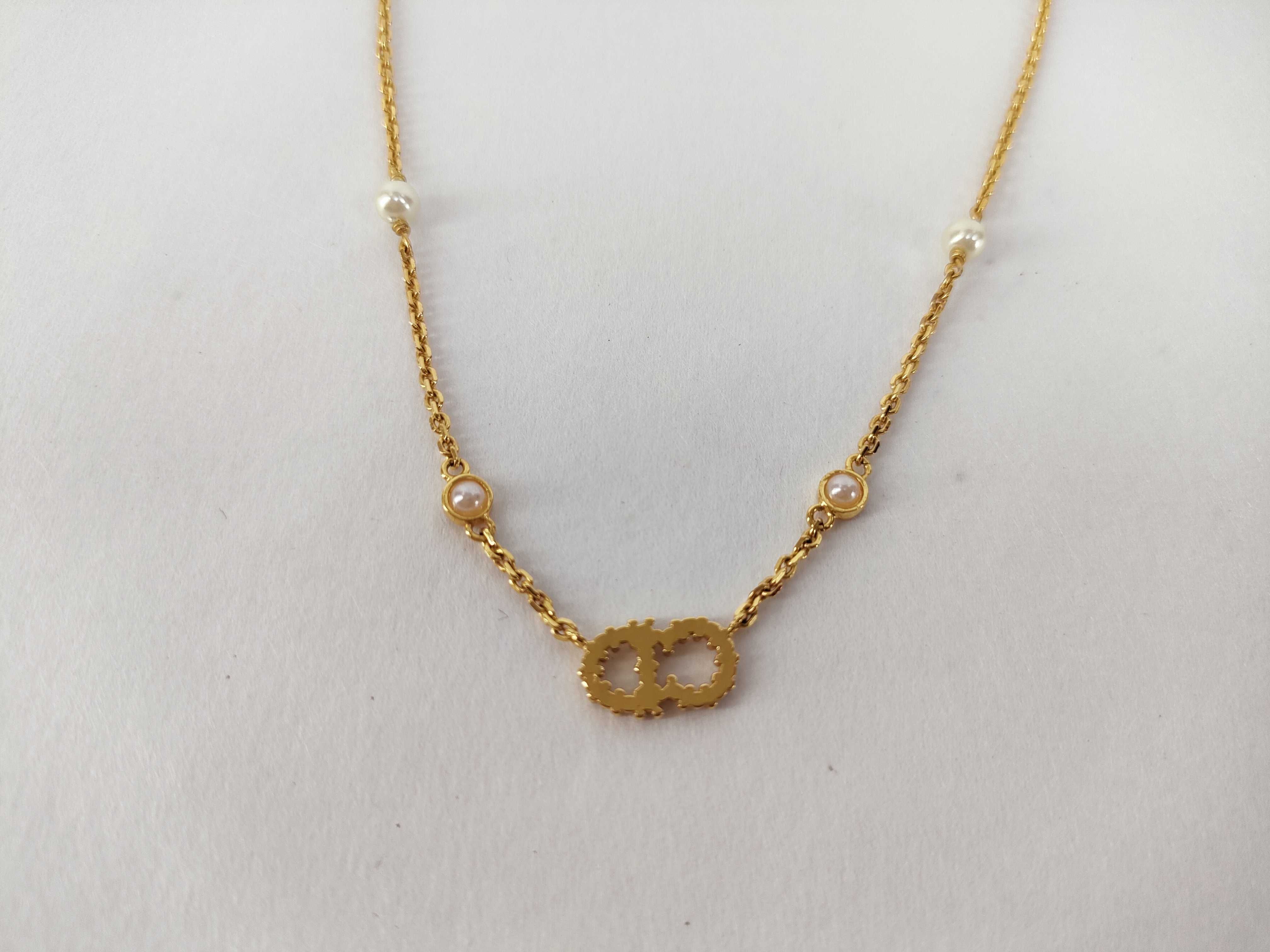 CD Rhinestone Pearl Necklace — view 2