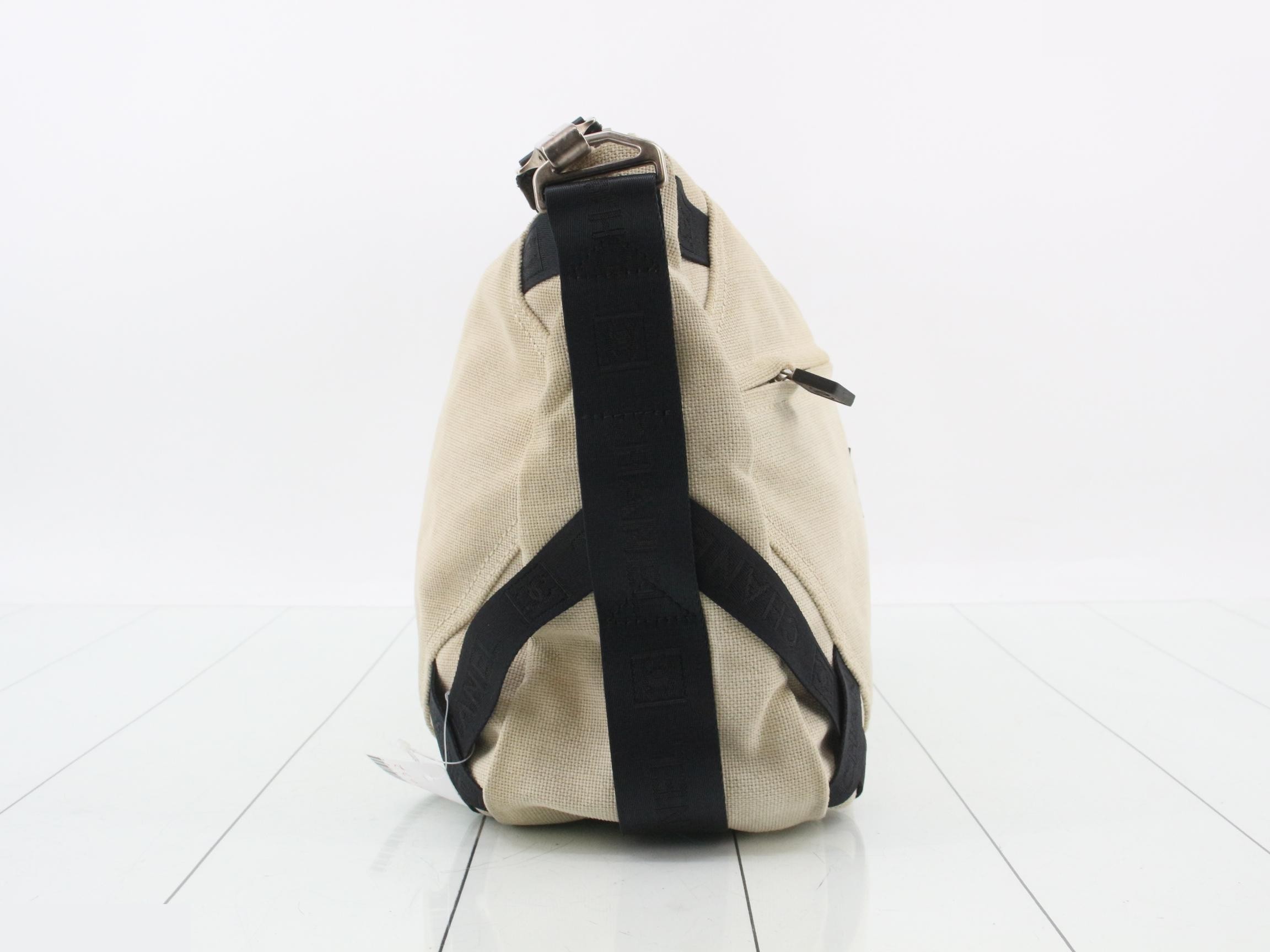 Sports line shoulder bag — view 4