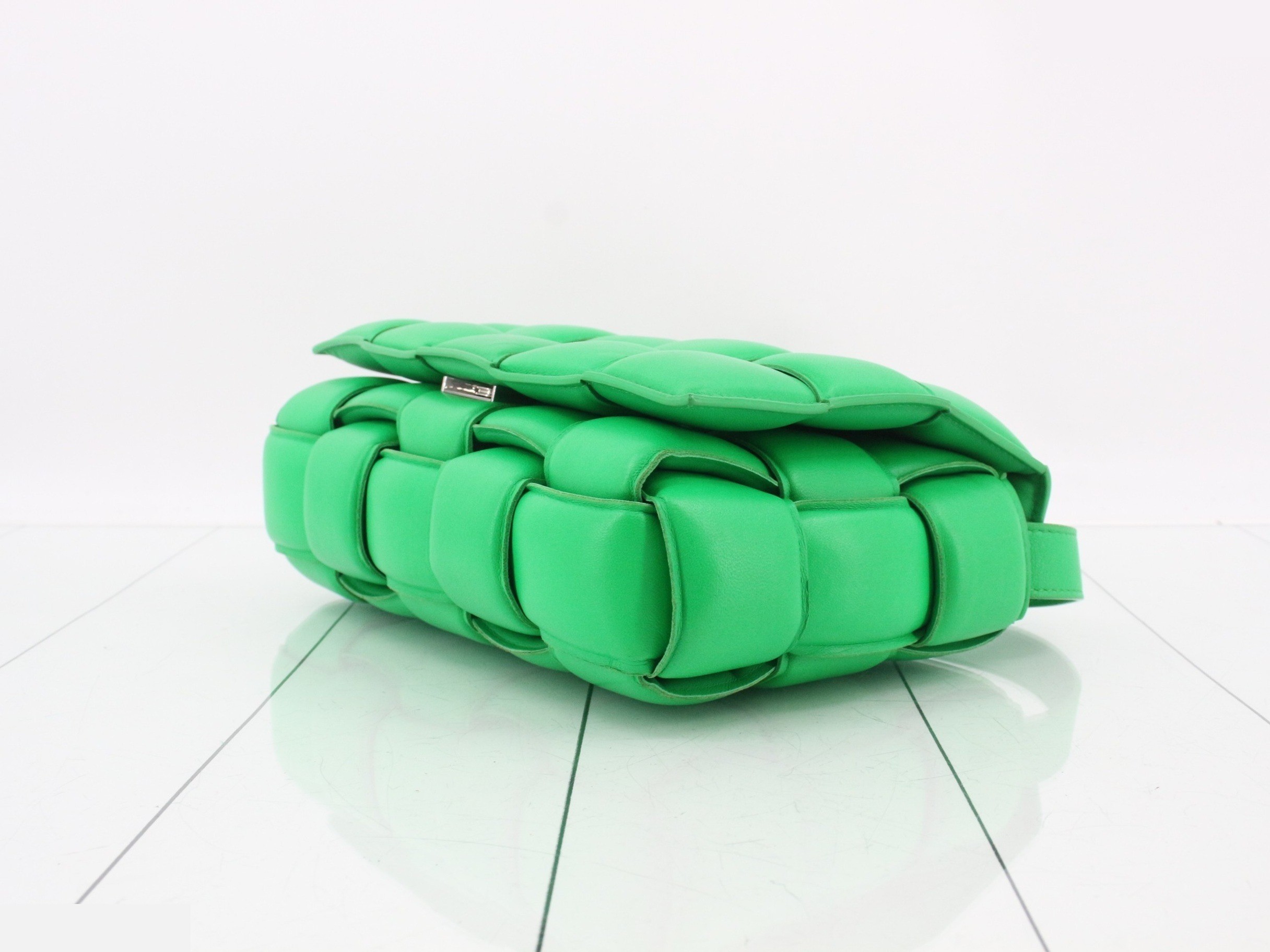 Maxi Intrecciato Butted Cassette, Green, 27 x 18 x 8 cm — view 6
