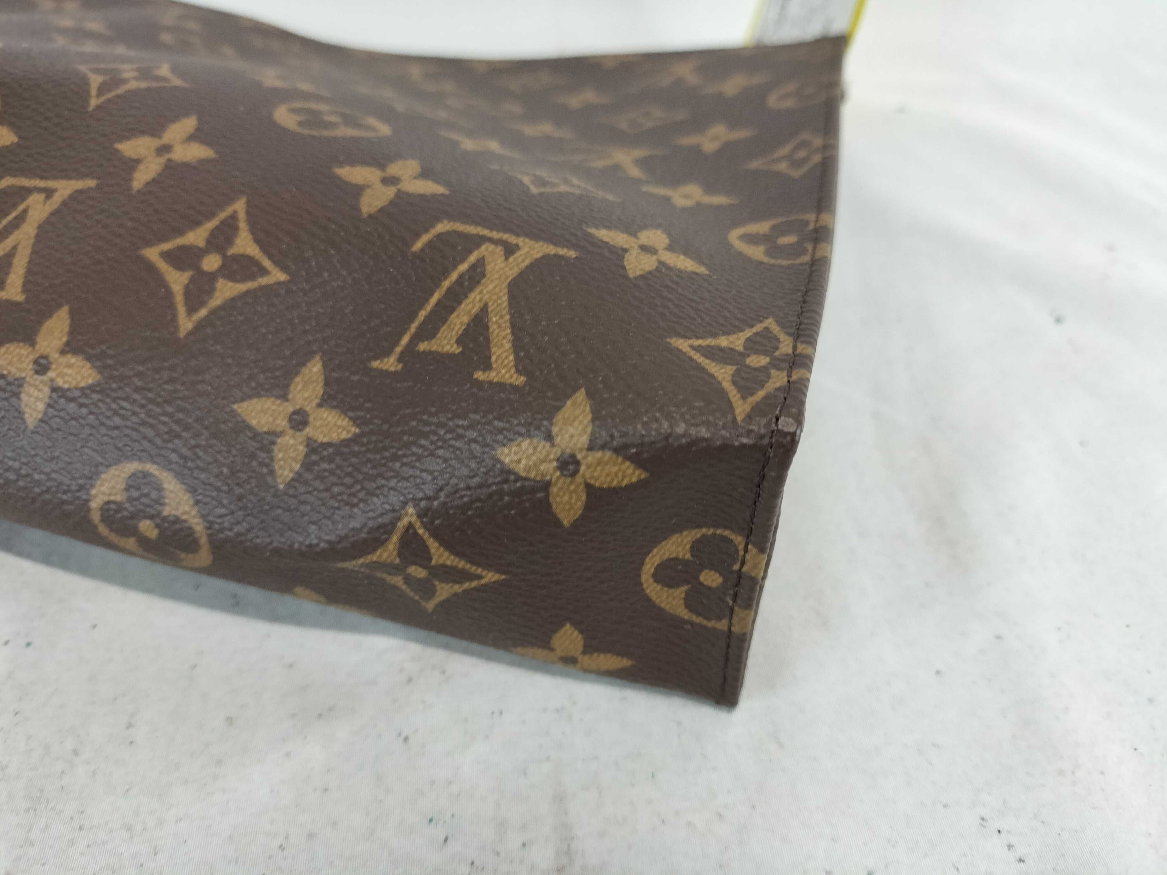 Monogram Pochette Toilette 26 M47542 Pouch — view 3
