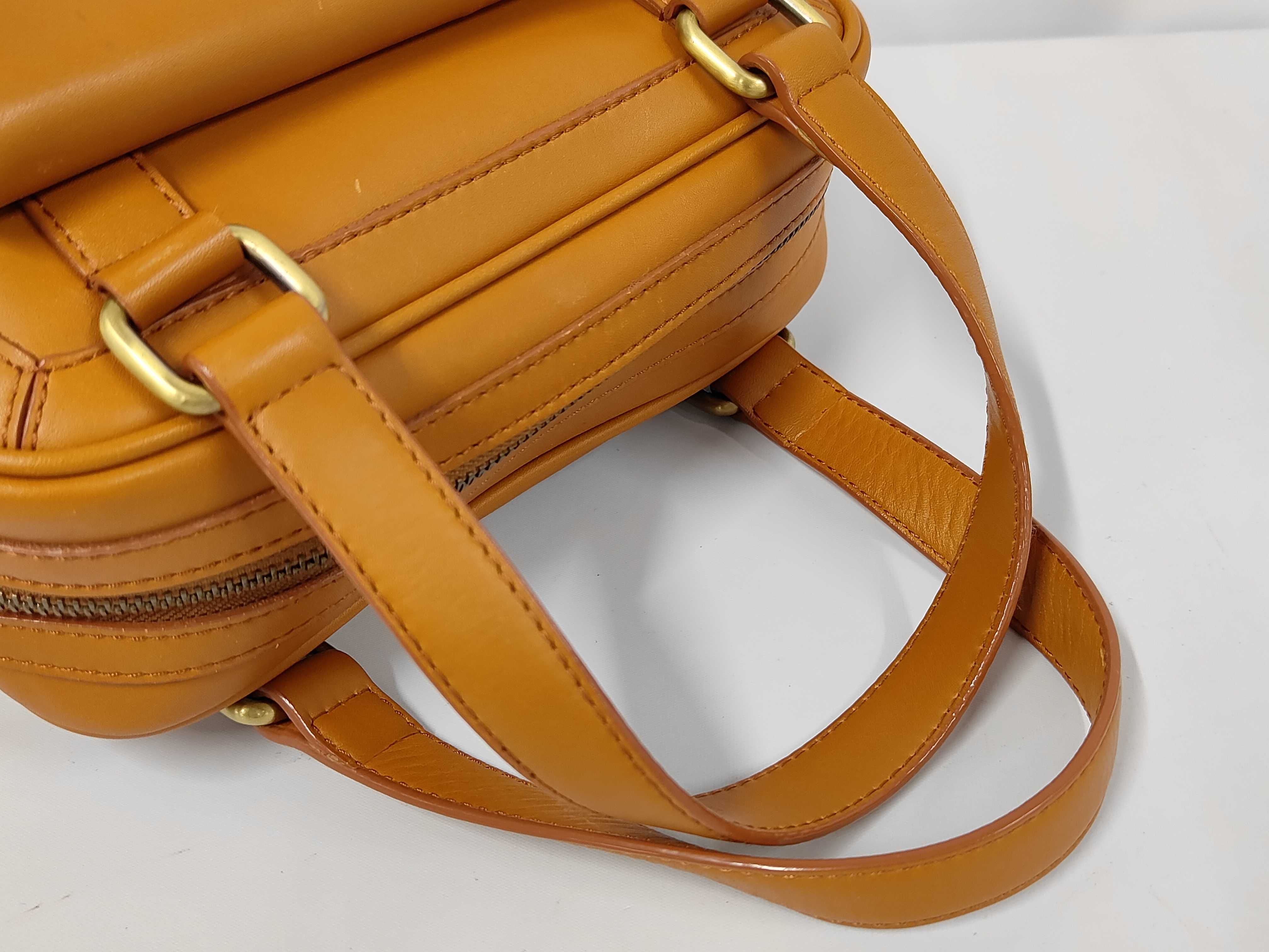 leather handbag — view 3