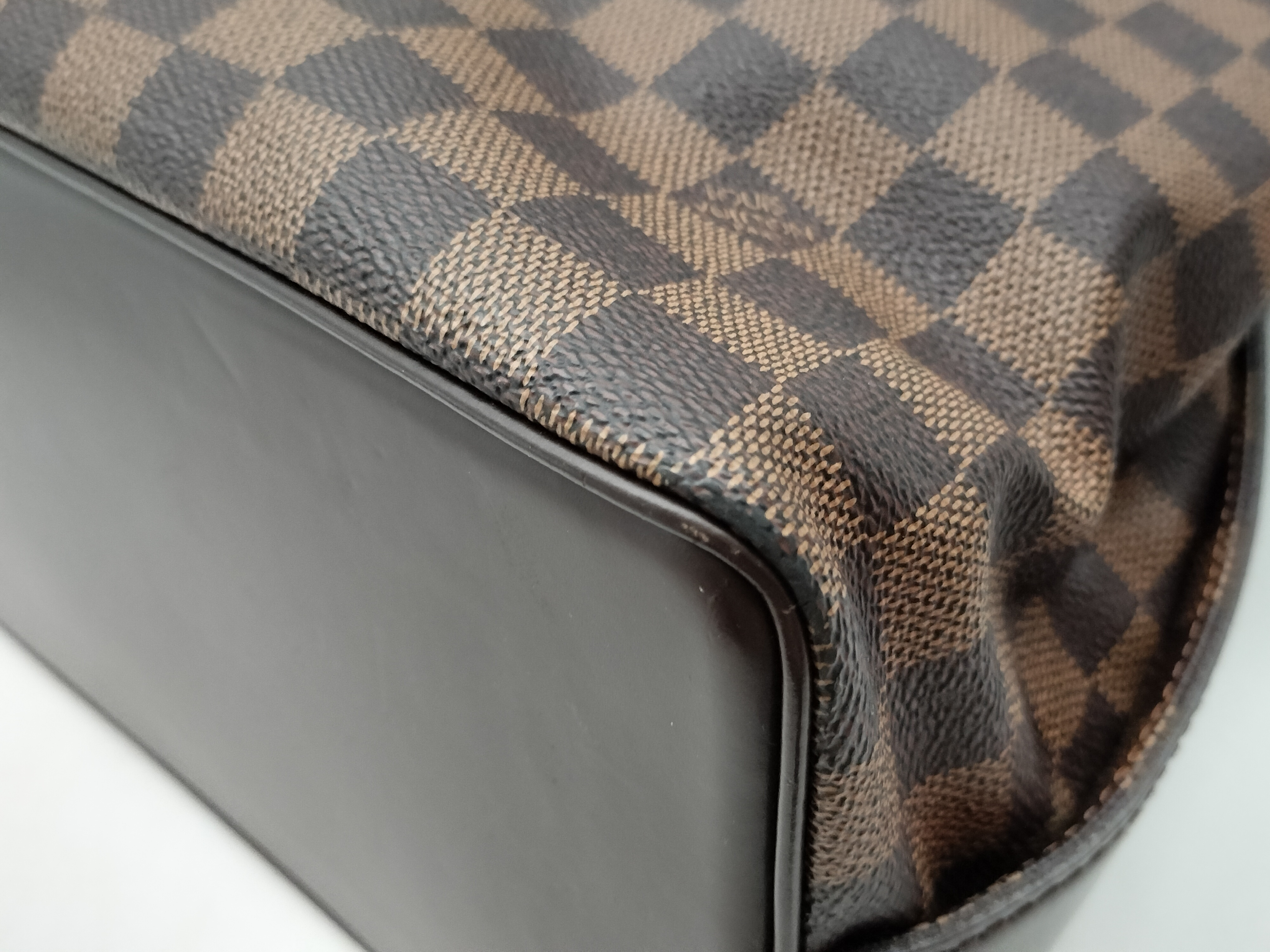 Damier Chelsea N51119 Shoulder Bag — view 9