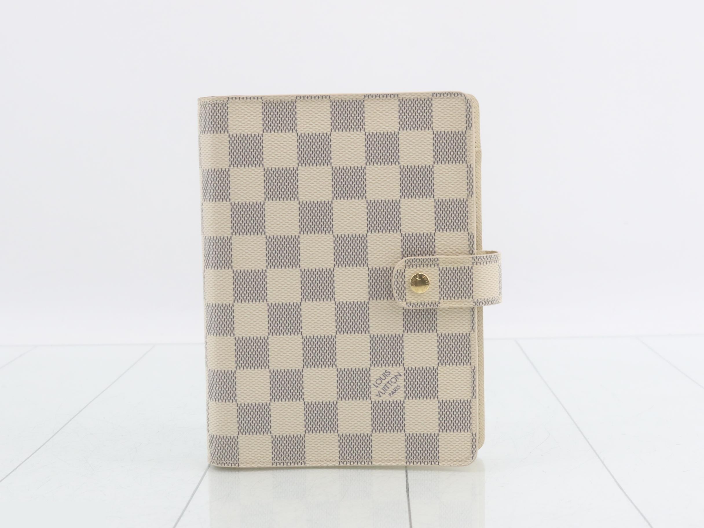 R20707 Agenda MM Notebook Cover, Damier Azur, Beige