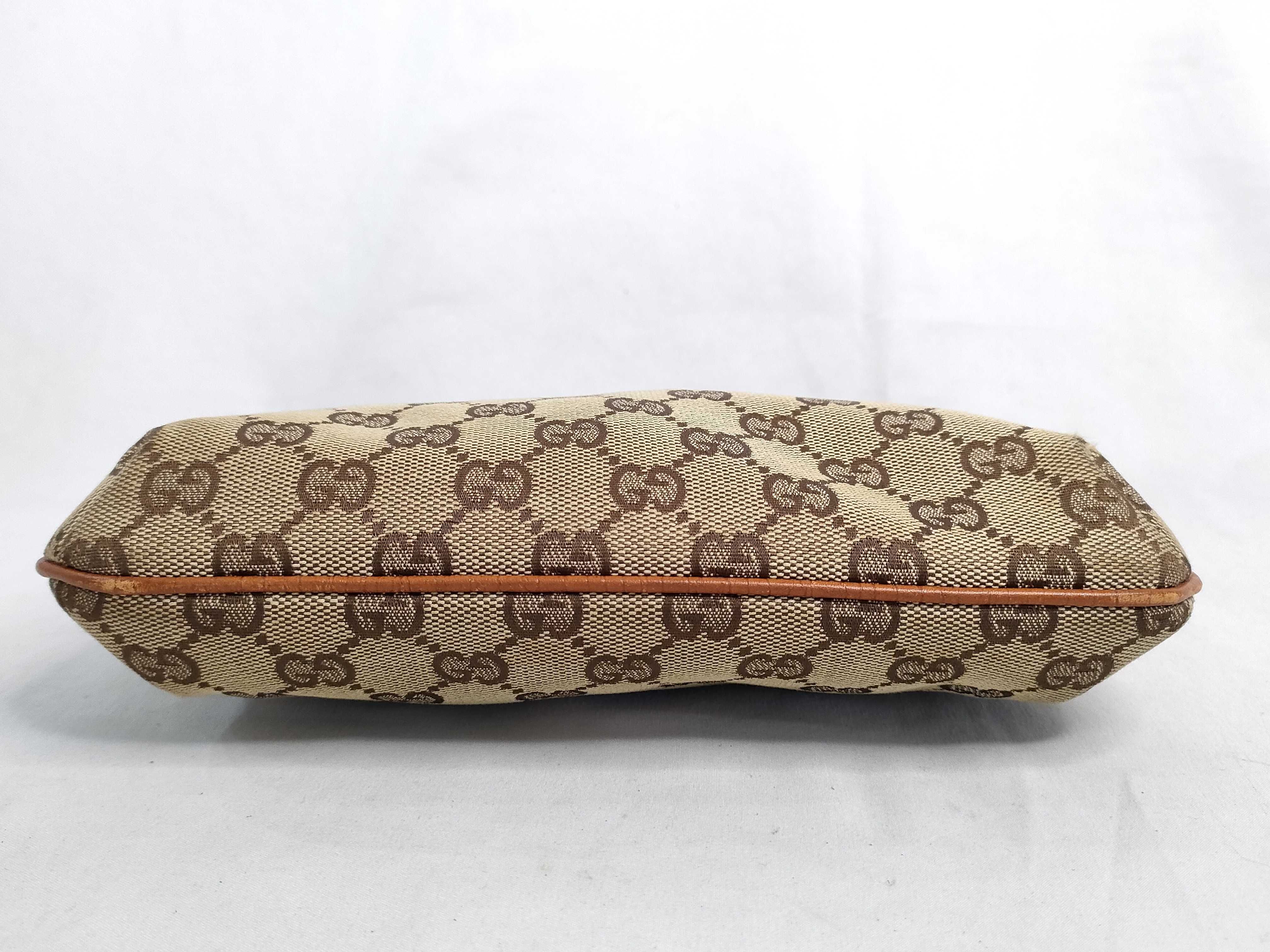 GG Canvas Gucci Pouch 145970 001998 Handbag — view 7