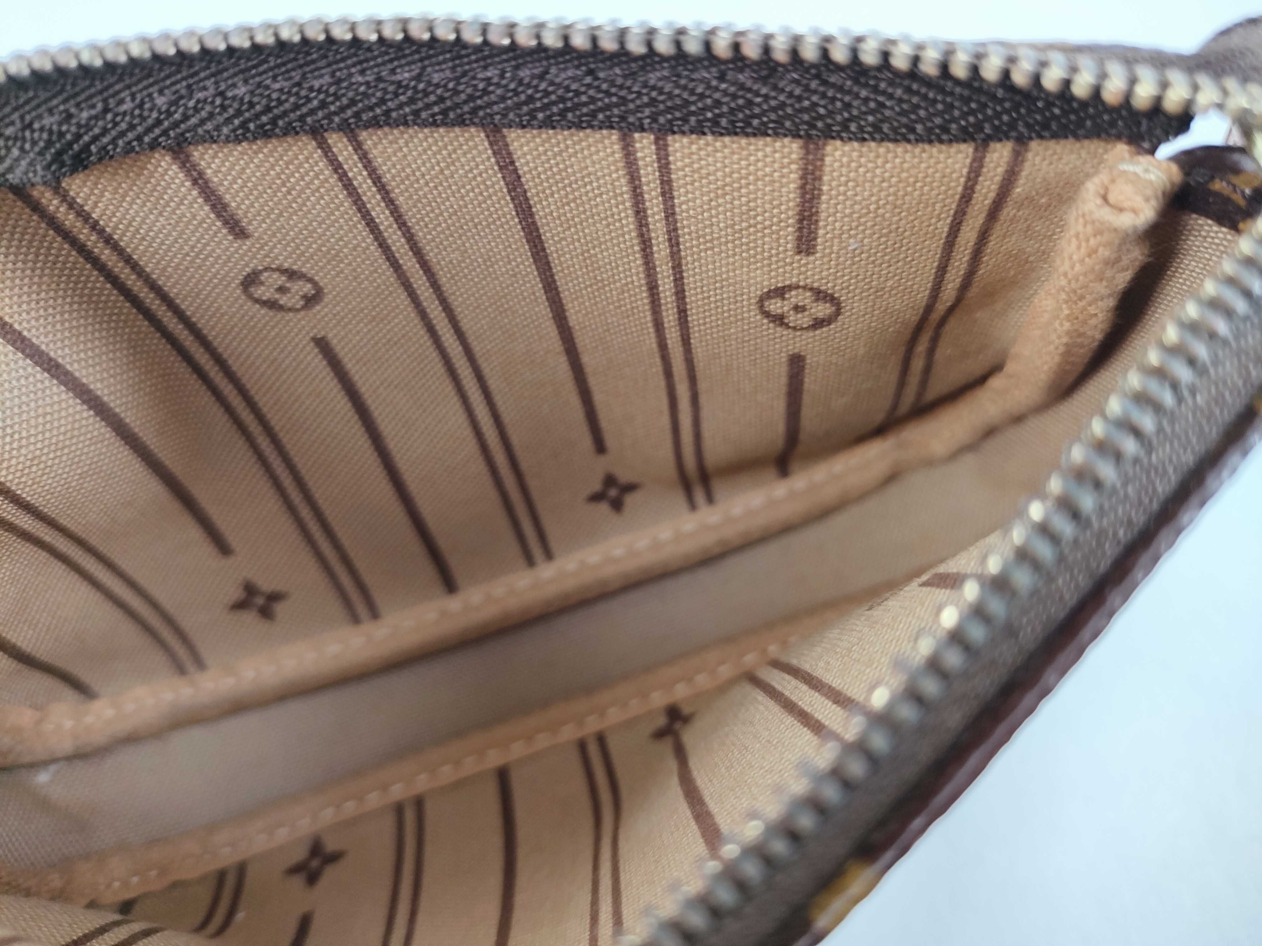 Monogram Louis Vuitton Monogram Mini Pochette Accessory M60153 Pouch — view 11