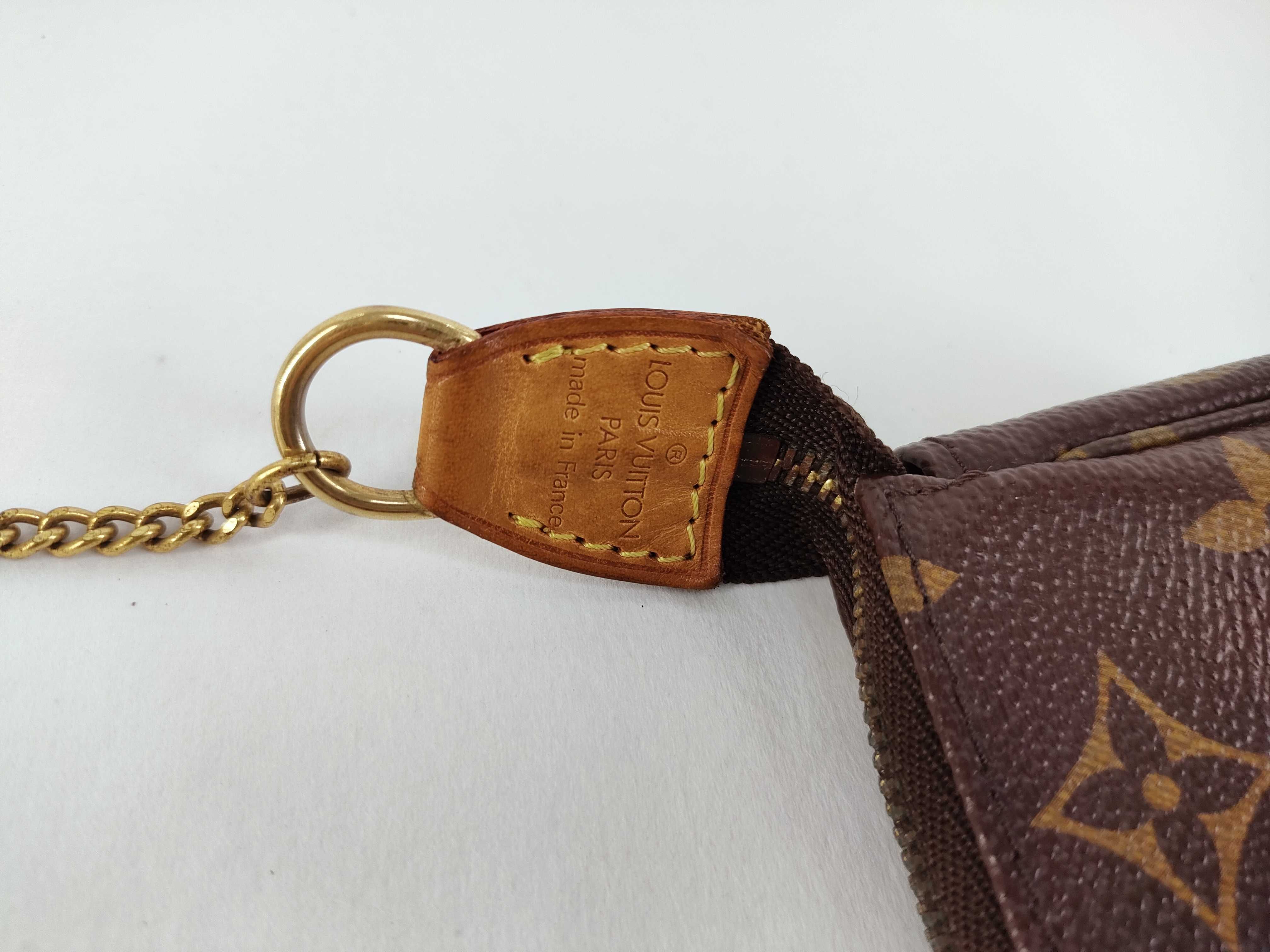 Monogram Louis Vuitton Monogram Mini Pochette Accessory M60153 Pouch — view 7