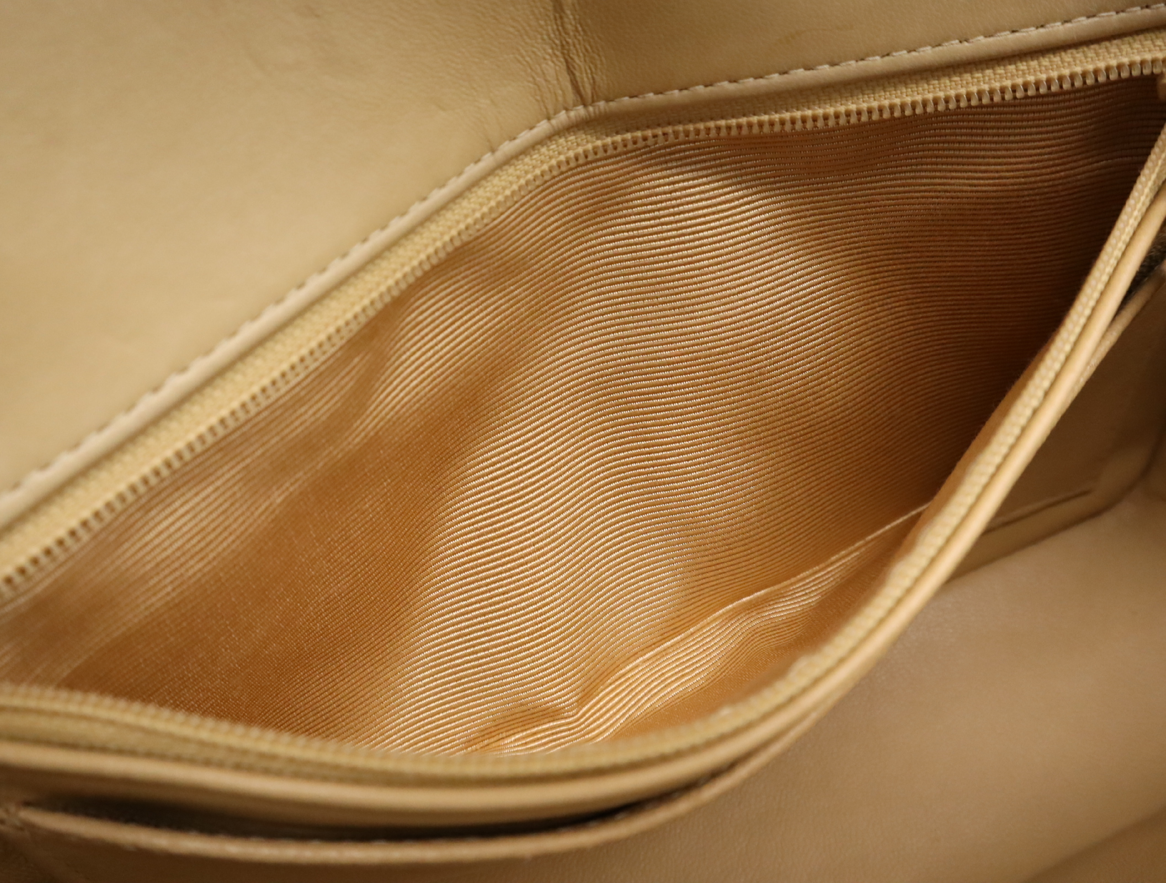 Lambskin Matelassé Diana 22 Small Flap Small Chain Gold Hardware Beige Shoulder Bag with Box — view 13